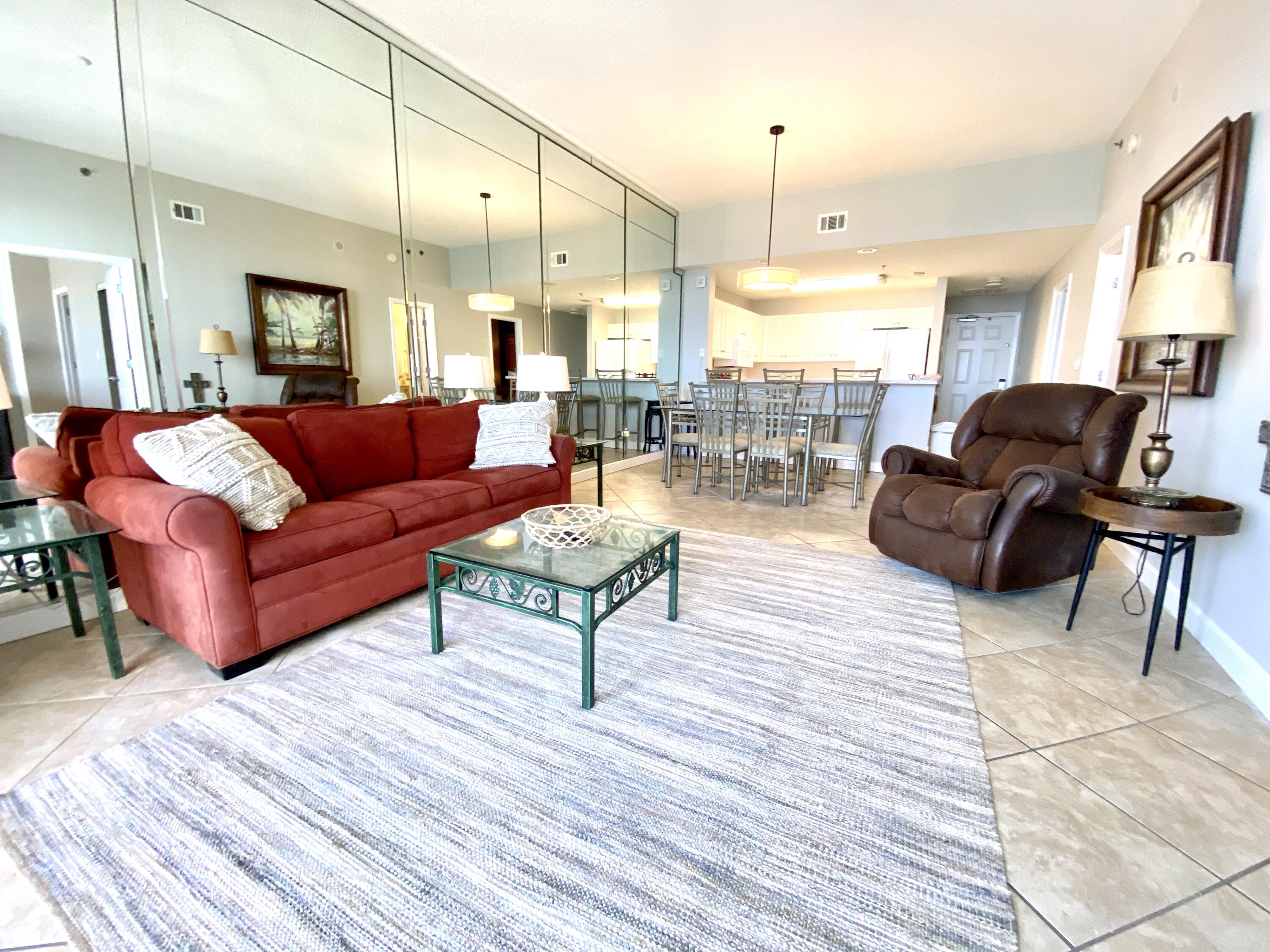 LEEWARD KEY - Residential