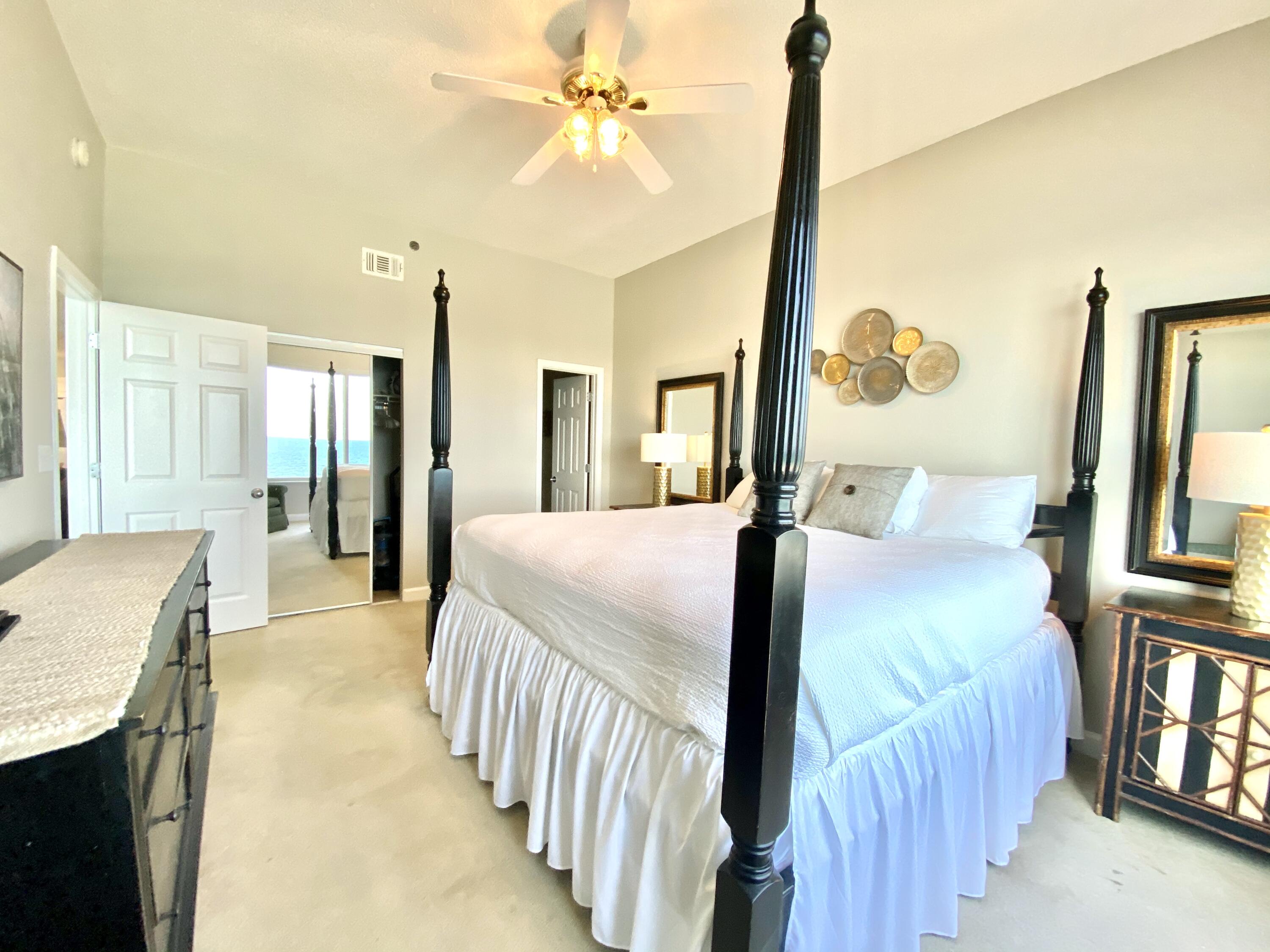 LEEWARD KEY - Residential