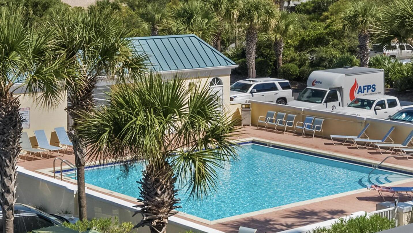 LEEWARD KEY - Residential