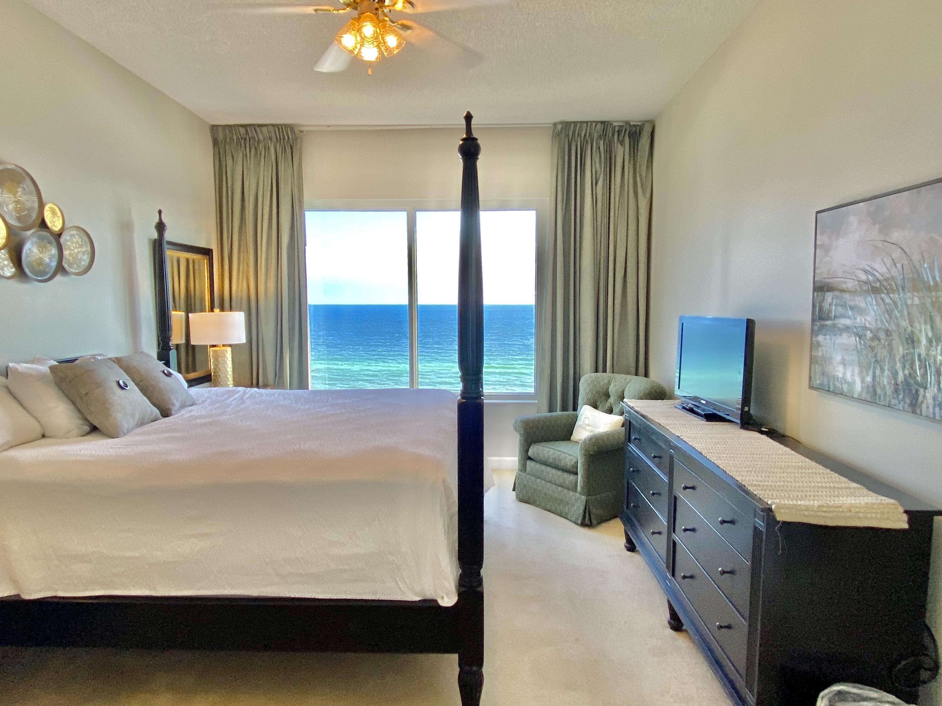 LEEWARD KEY - Residential