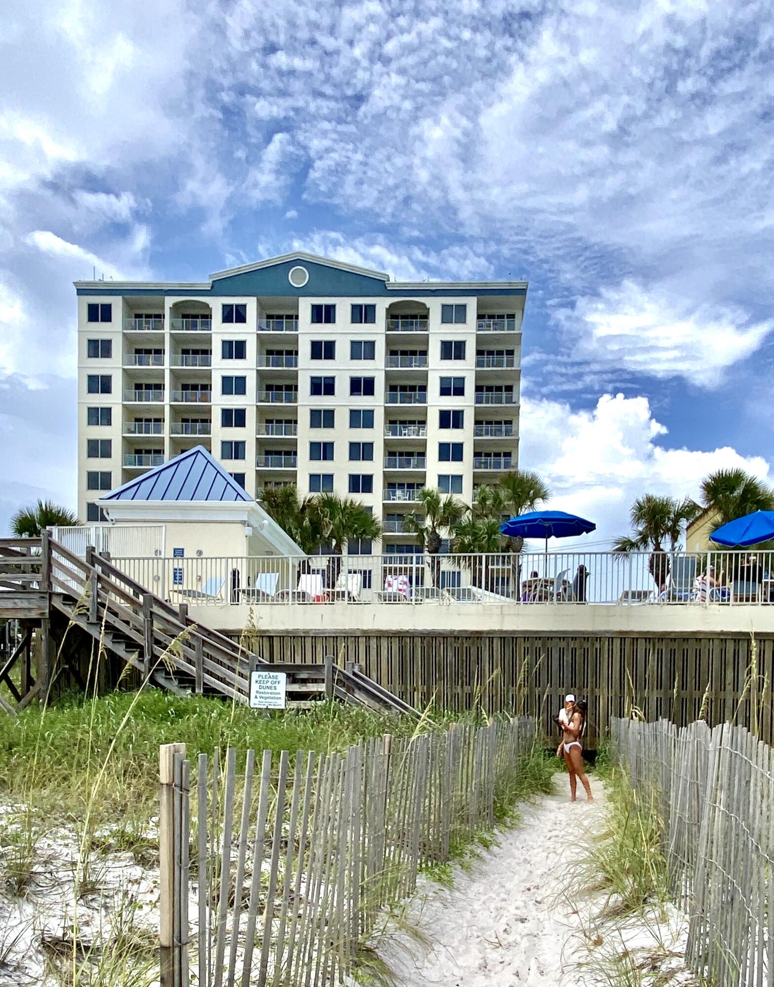 LEEWARD KEY - Residential