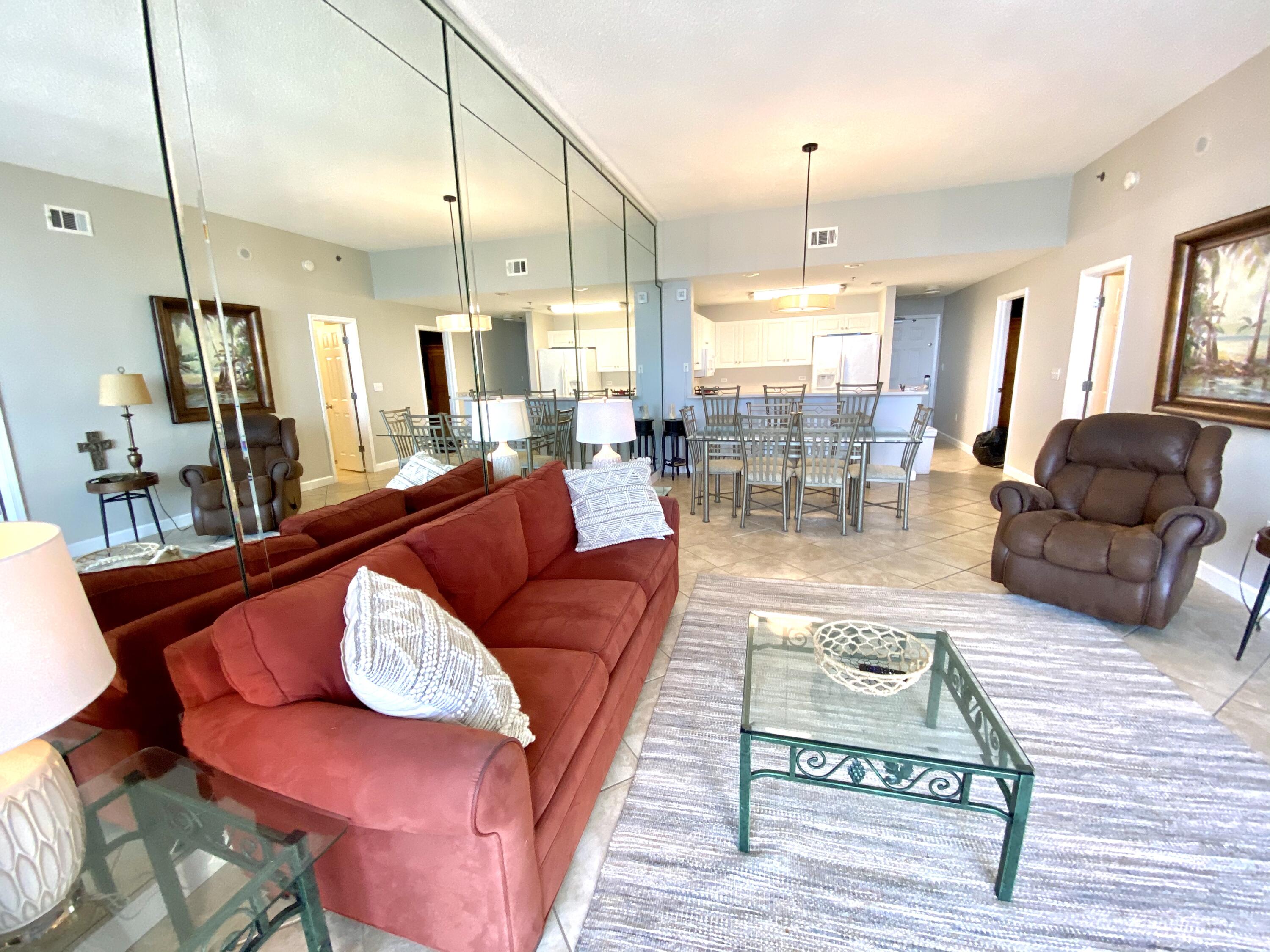 LEEWARD KEY - Residential