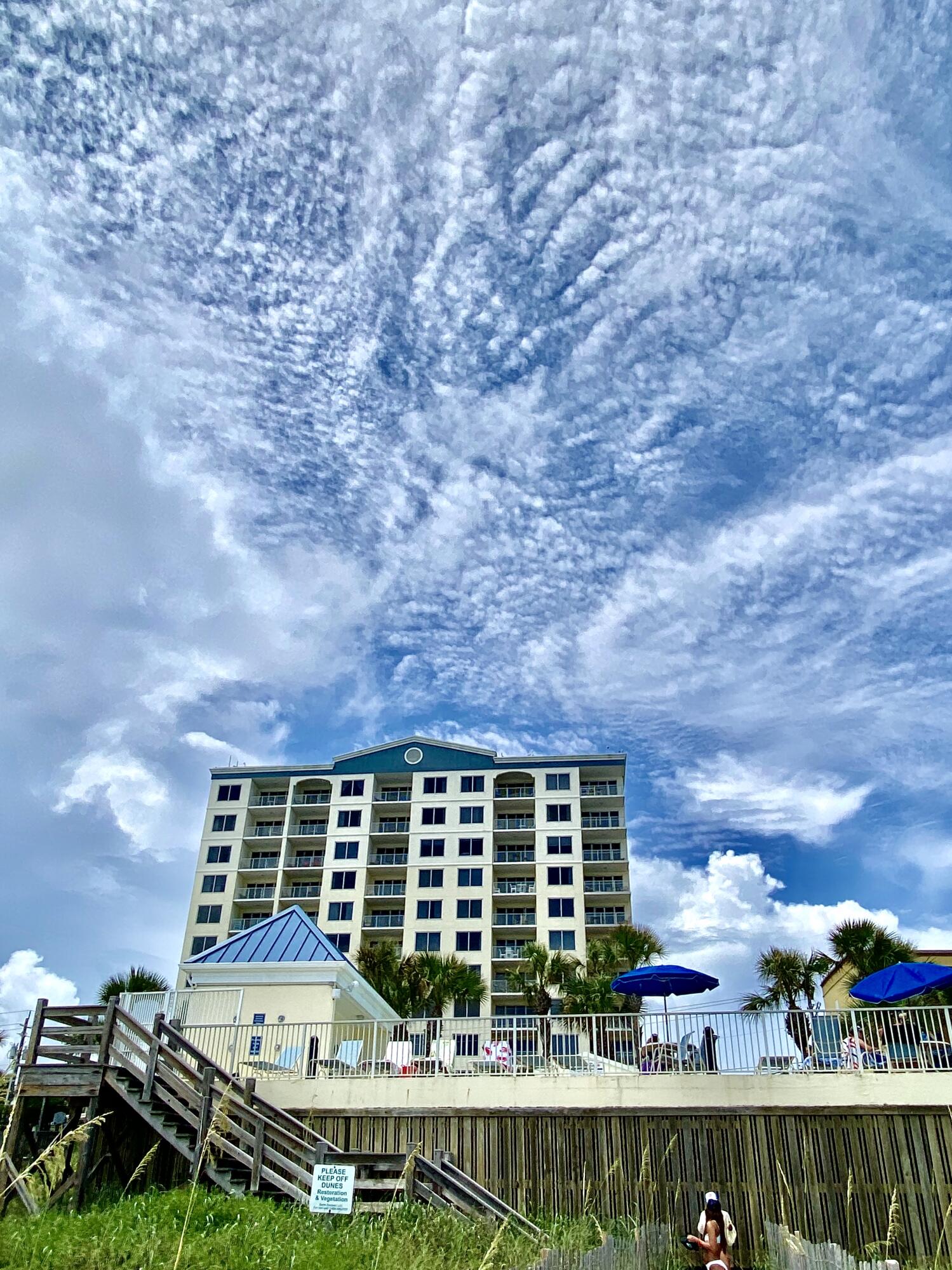 LEEWARD KEY - Residential