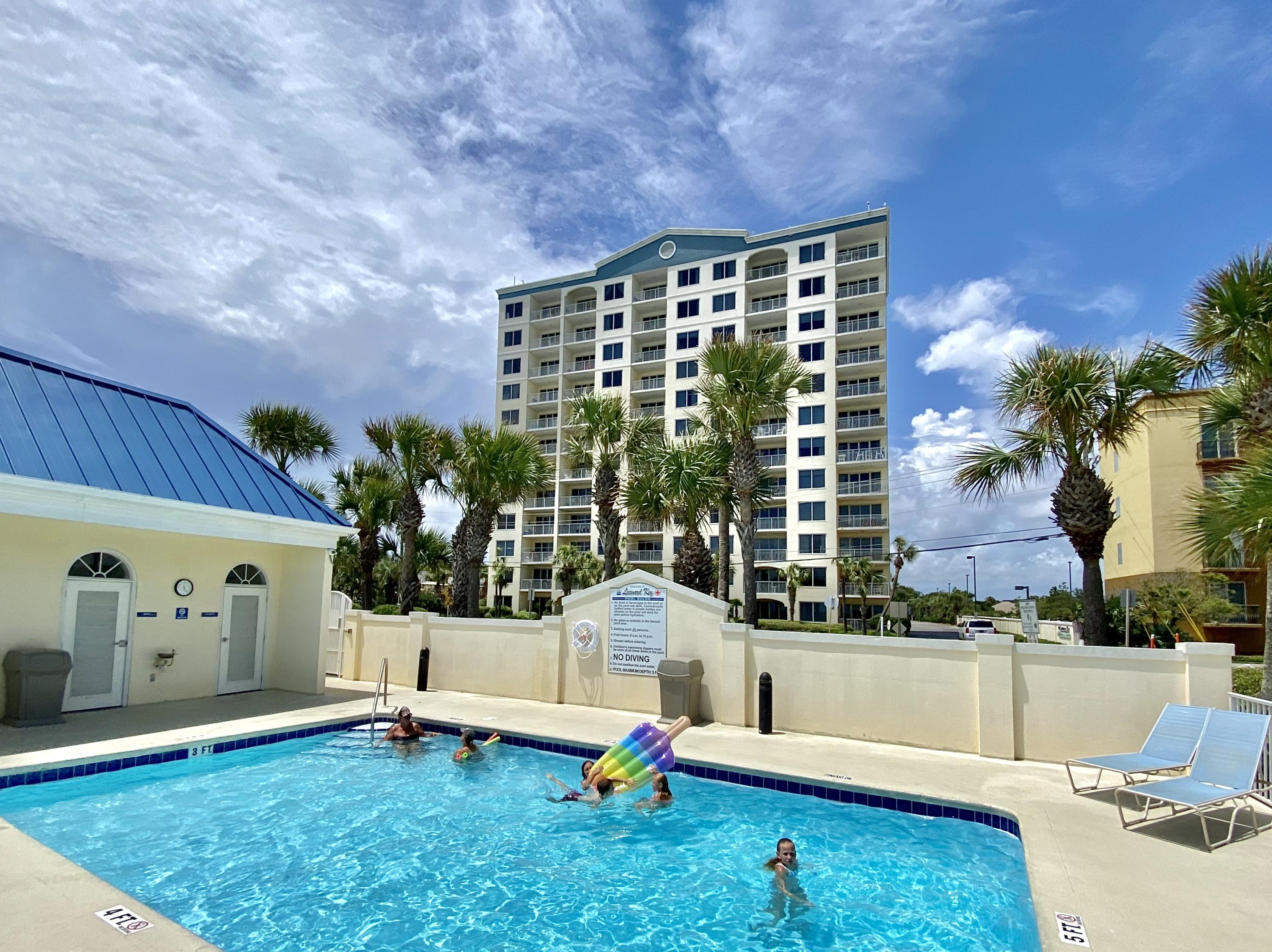 LEEWARD KEY - Residential