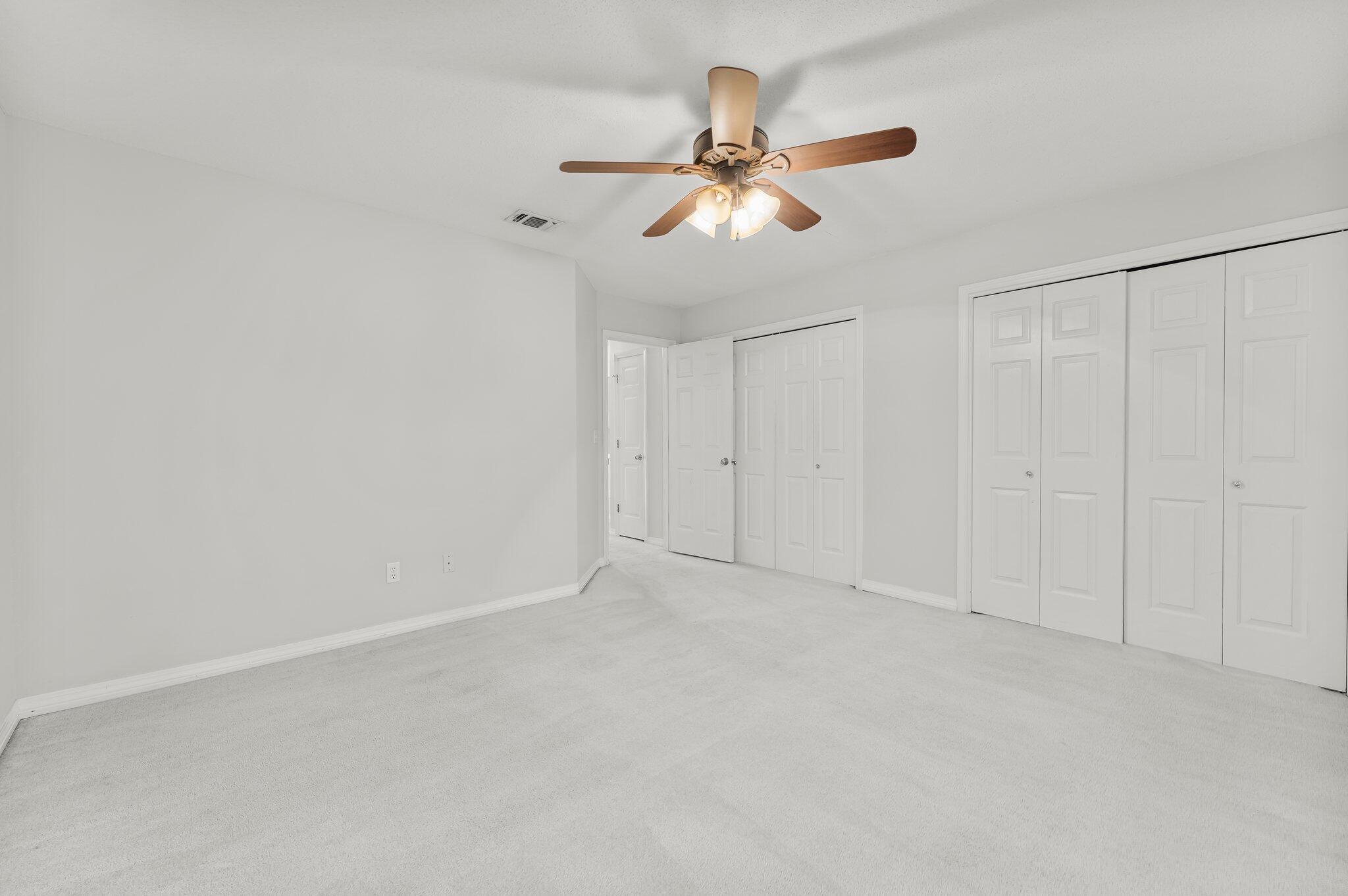 MAGNOLIA SQUARE - Residential
