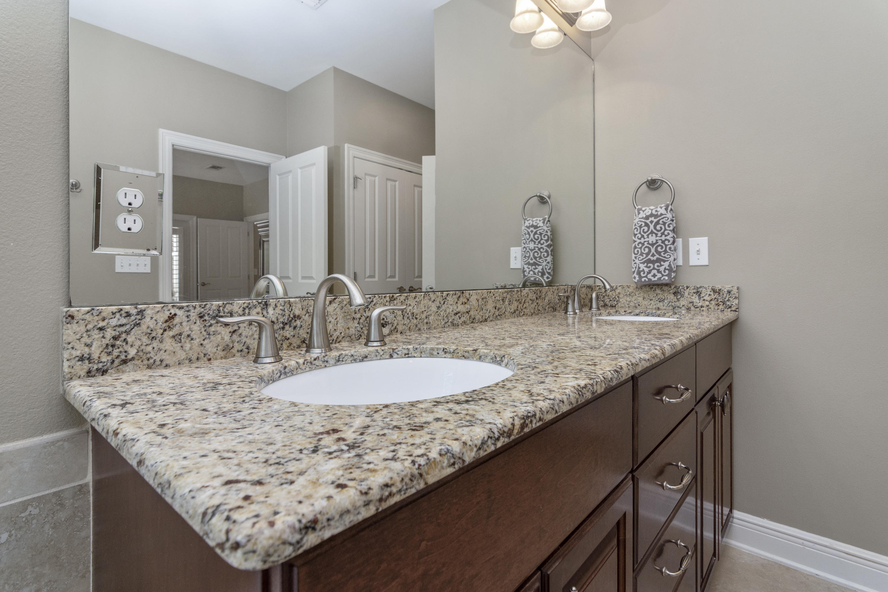 SWIFT CREEK PLANTATION - Residential