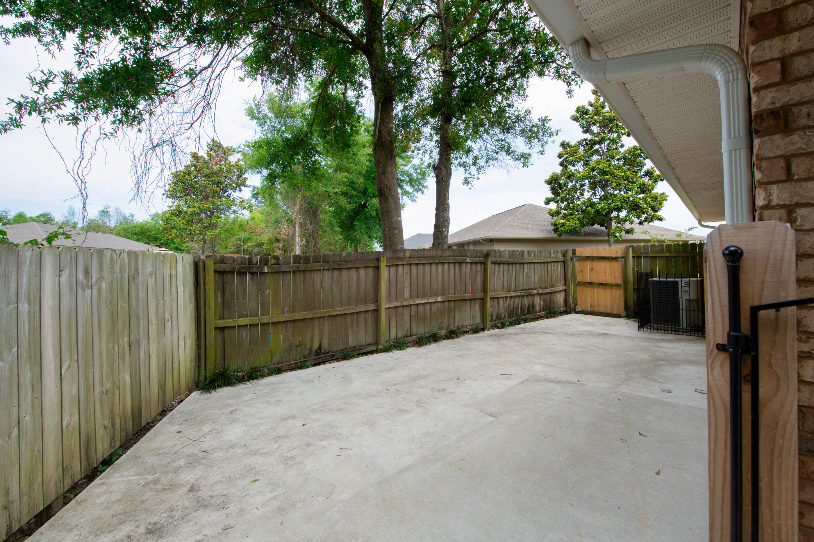 BAY PINES - Residential