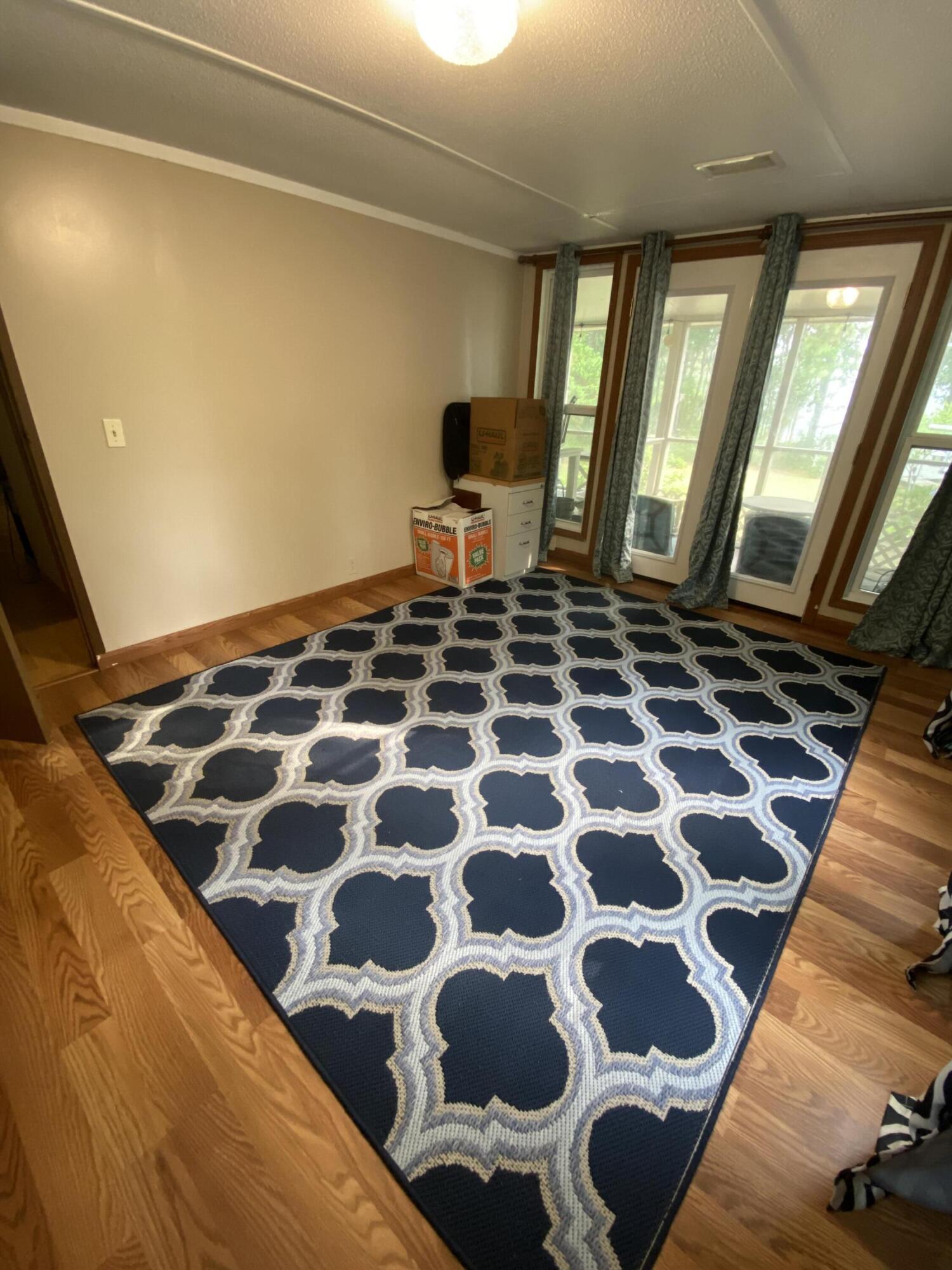 PIPERS LANDING - Residential