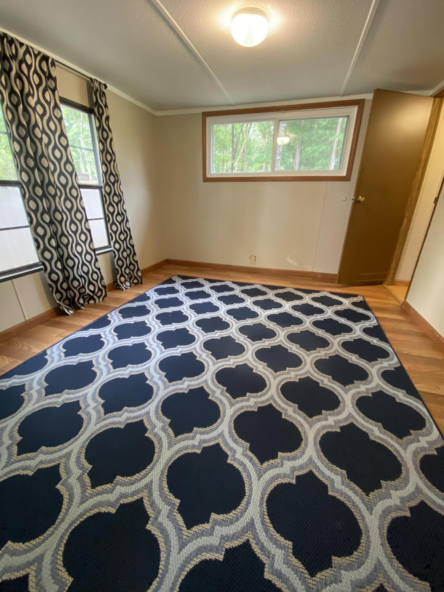 PIPERS LANDING - Residential