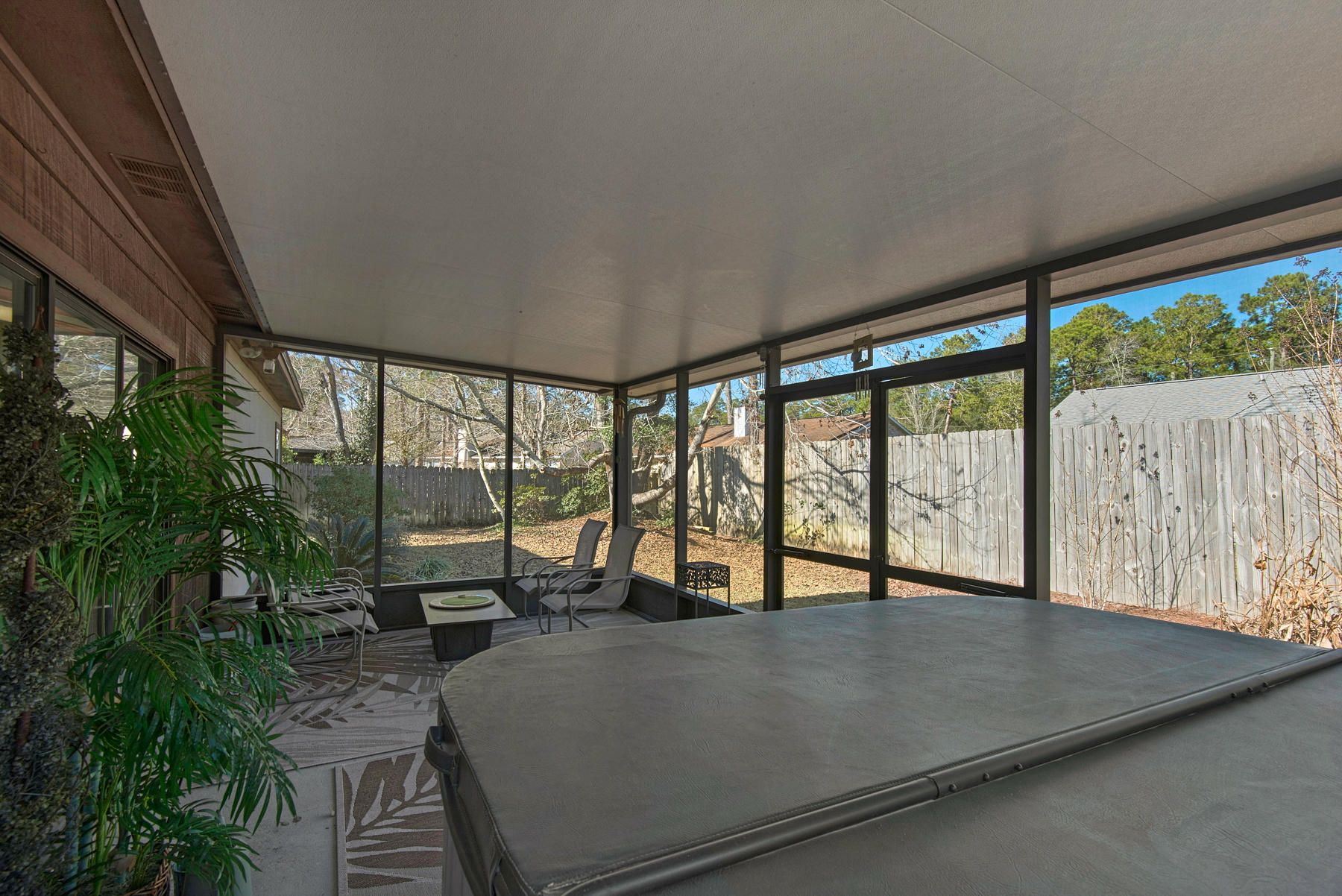 PINE MEADOWS - Residential