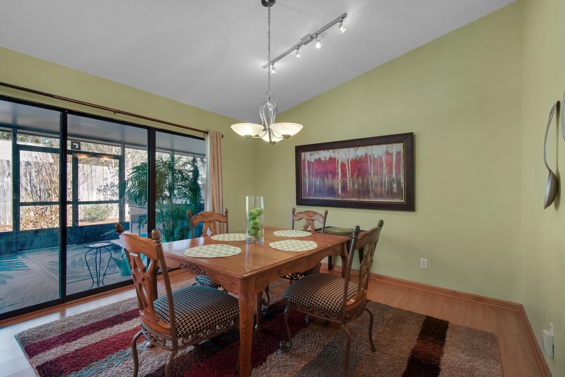 PINE MEADOWS - Residential