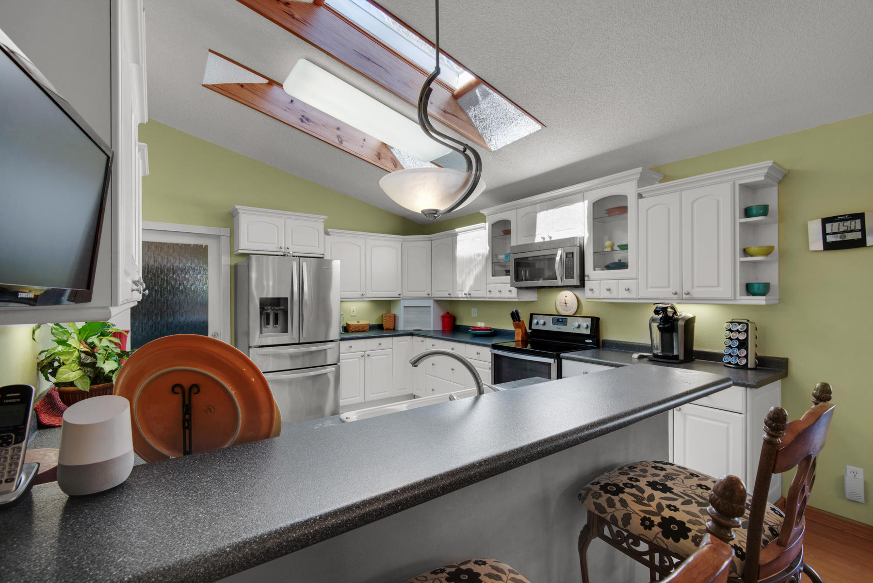 PINE MEADOWS - Residential