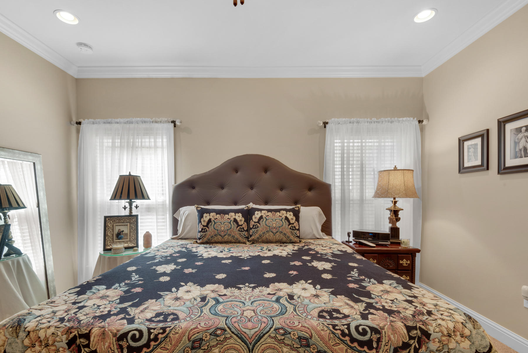 ARROWHEAD - Residential