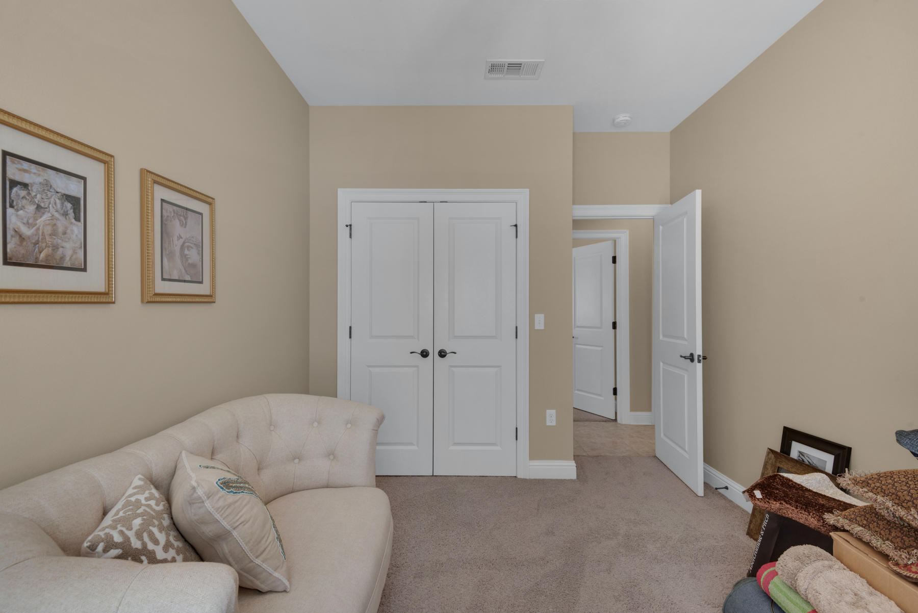 ARROWHEAD - Residential