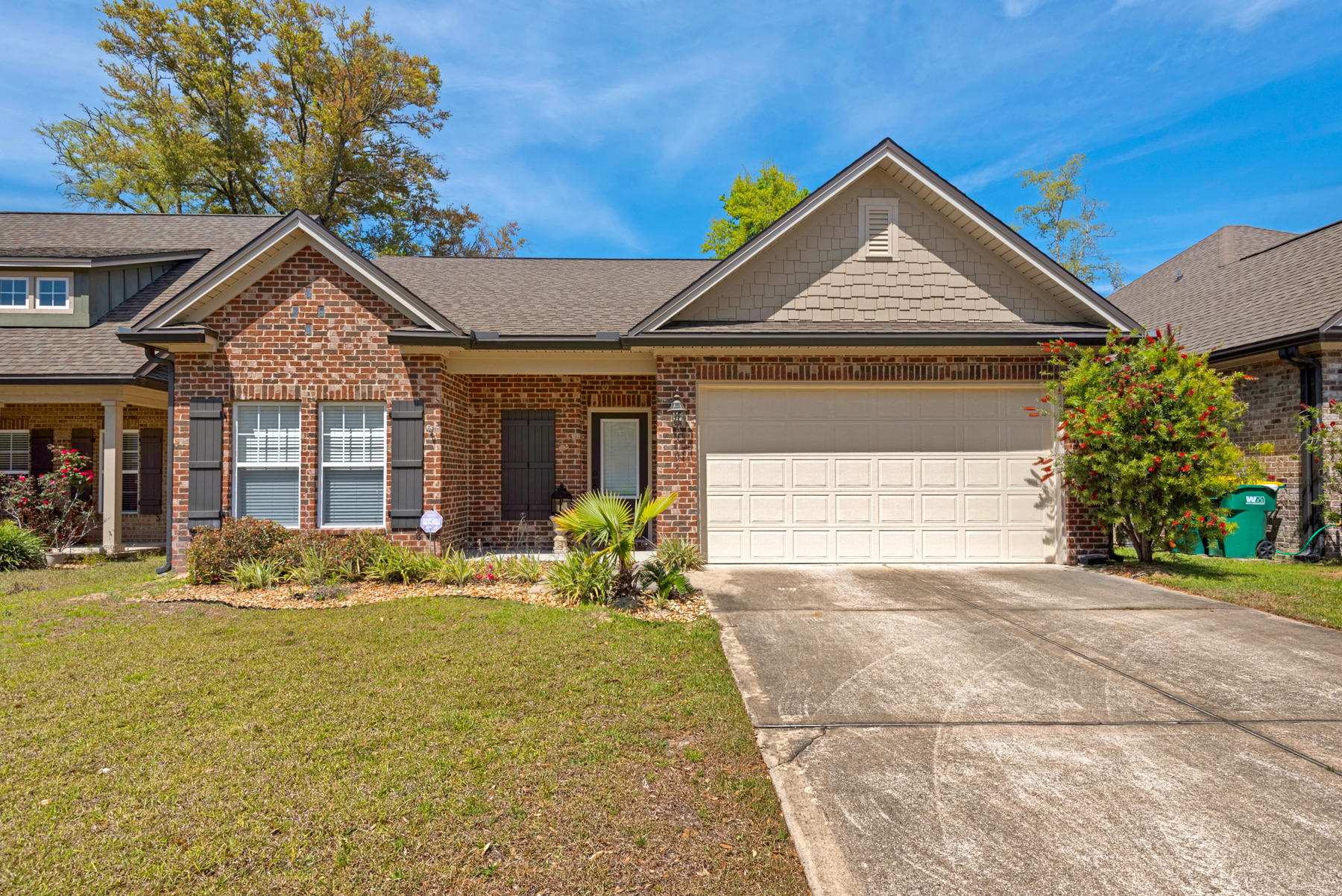 ARROWHEAD - Residential