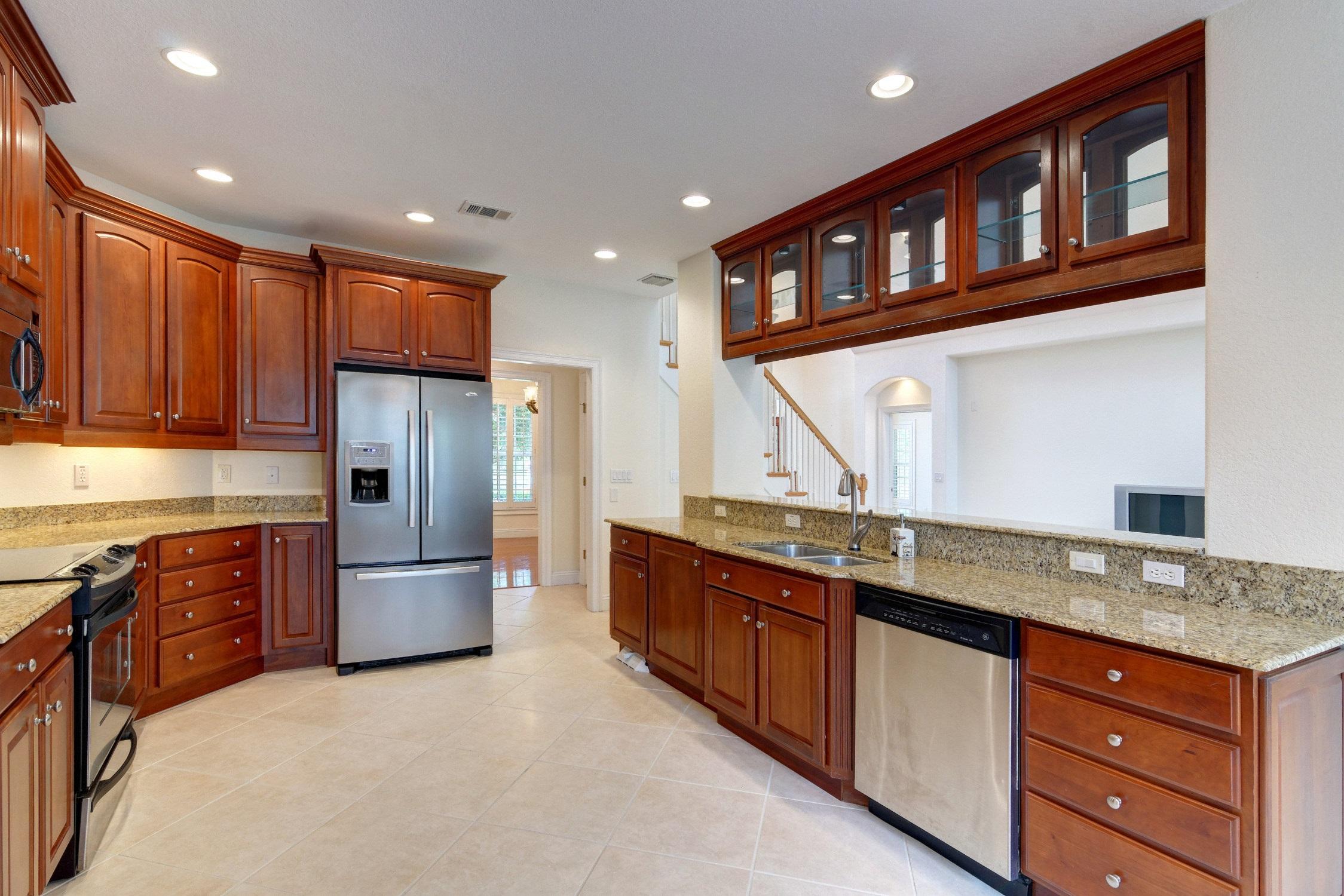 MAGNOLIA HARBOR - Residential