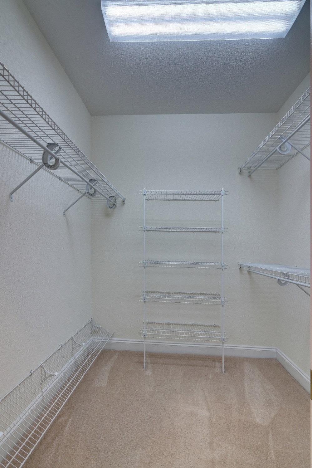 MAGNOLIA HARBOR - Residential