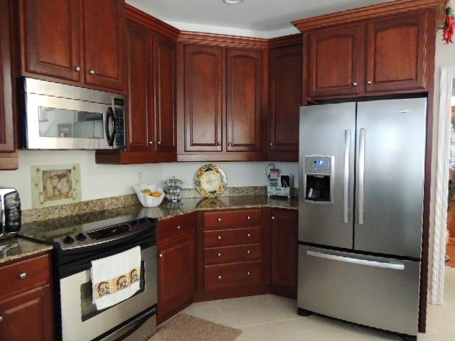 MAGNOLIA HARBOR - Residential