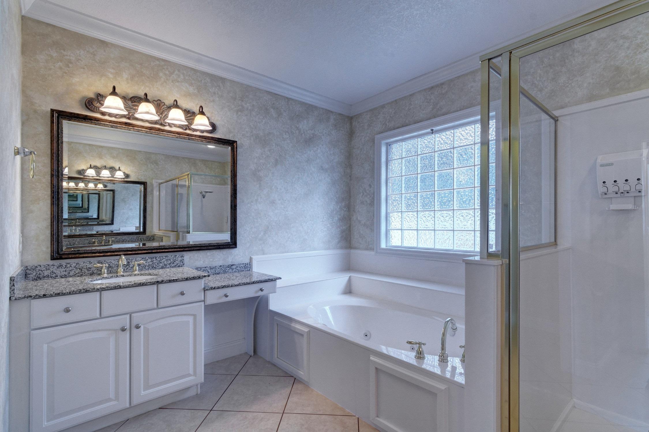 MAGNOLIA HARBOR - Residential