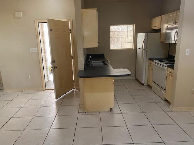 THE OAKS AT NICEVILLE - Residential