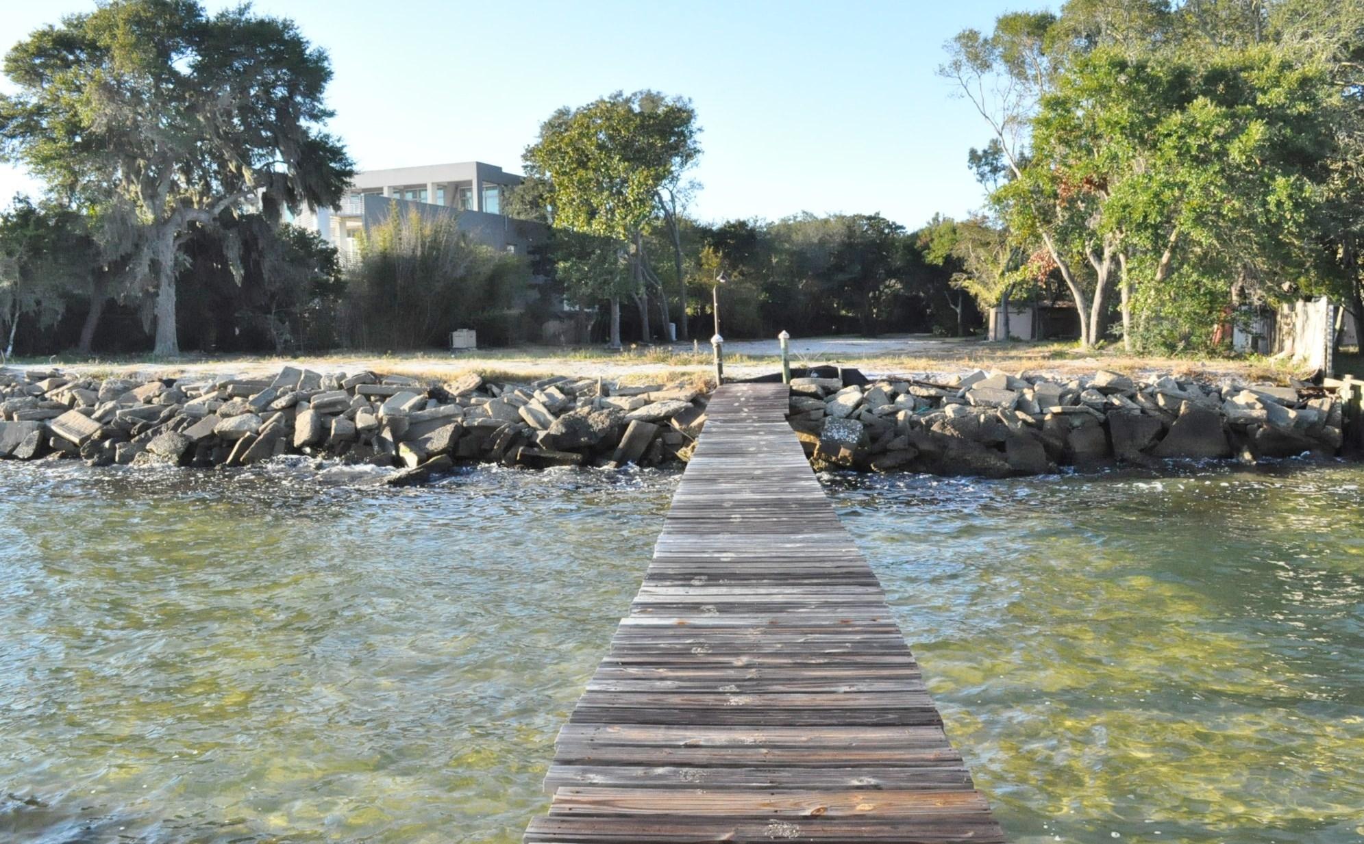 Cobbs Point - Residential