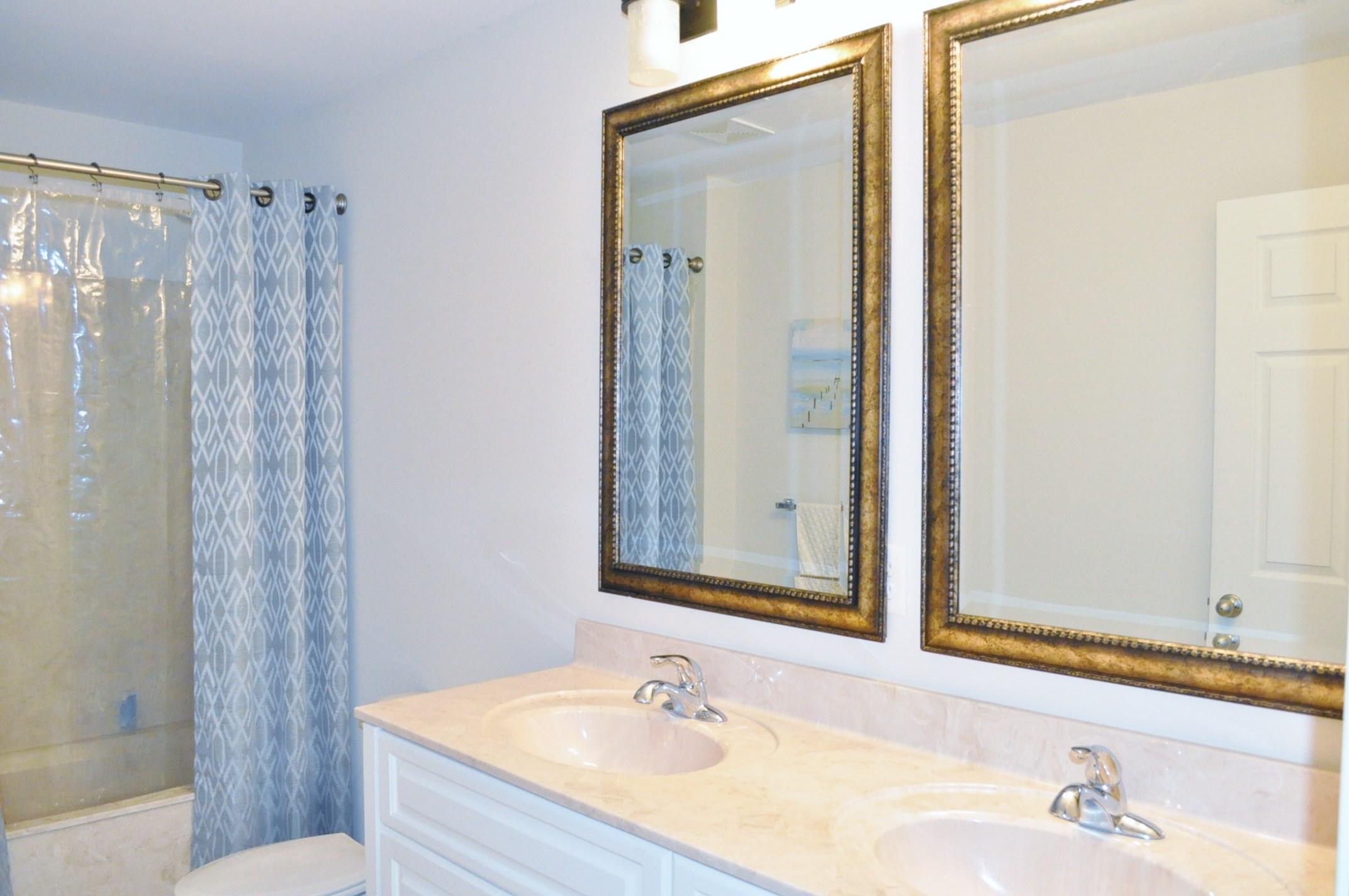 Cobbs Point - Residential