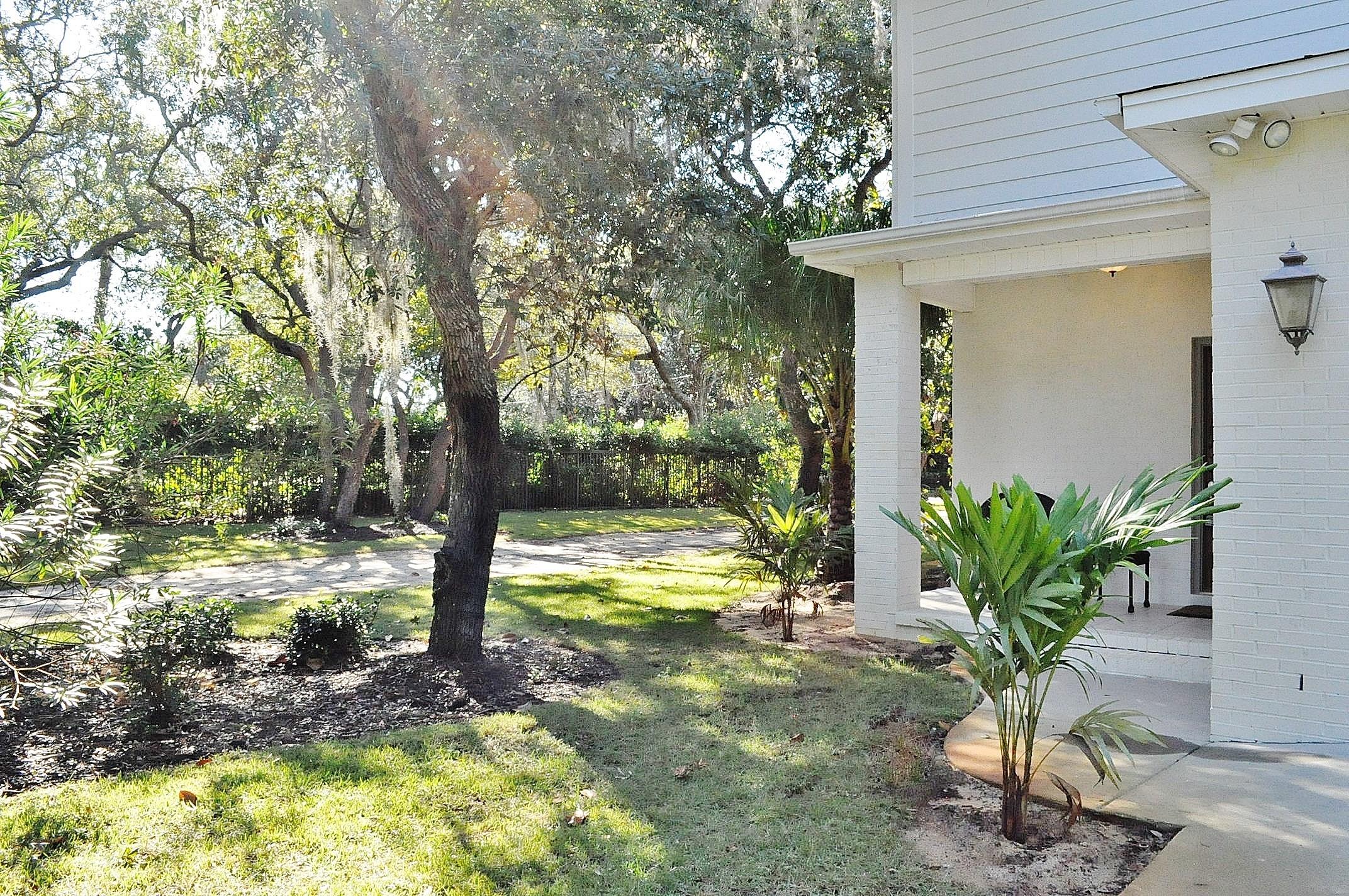 Cobbs Point - Residential