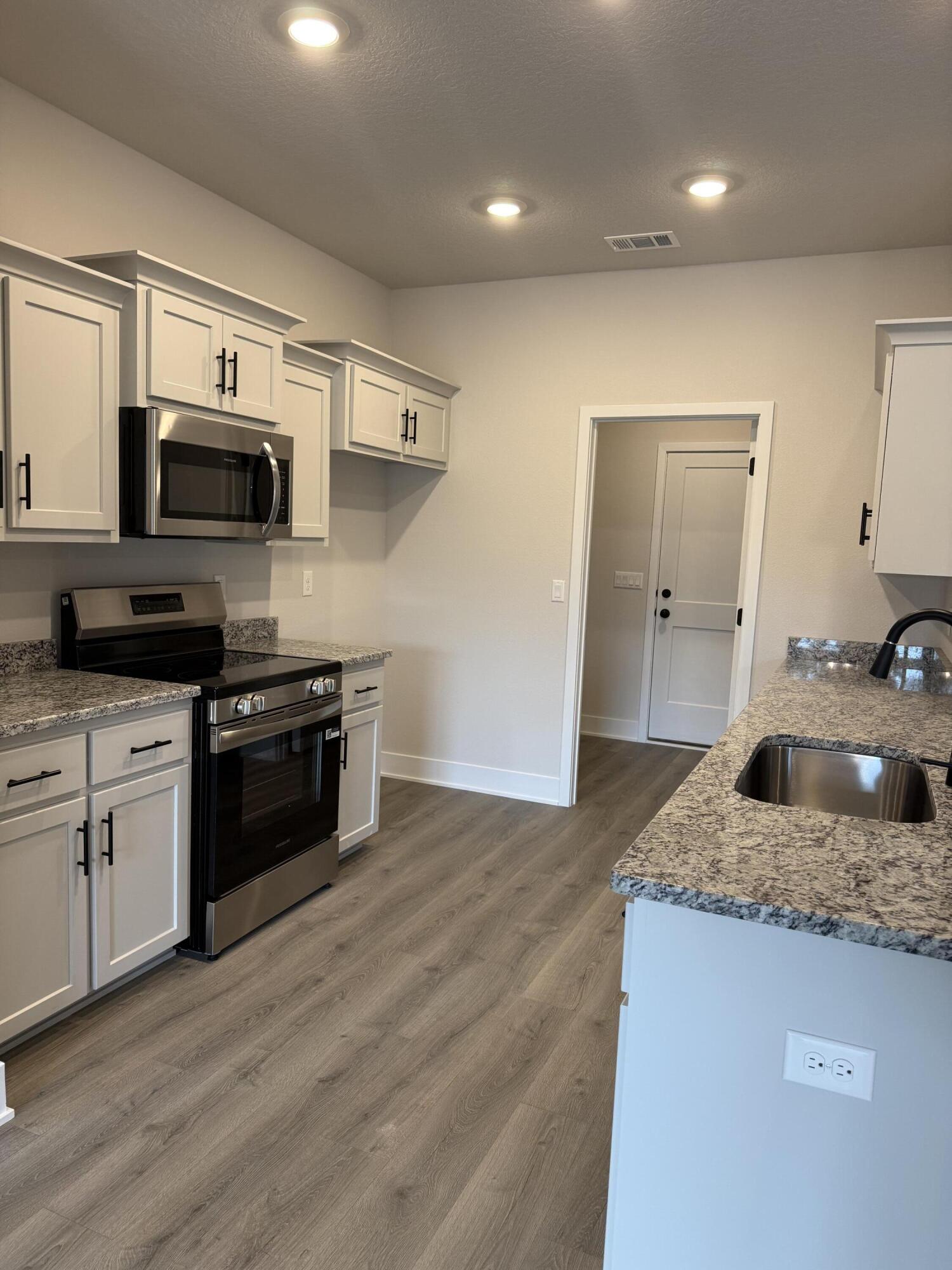 Brookwood - Residential