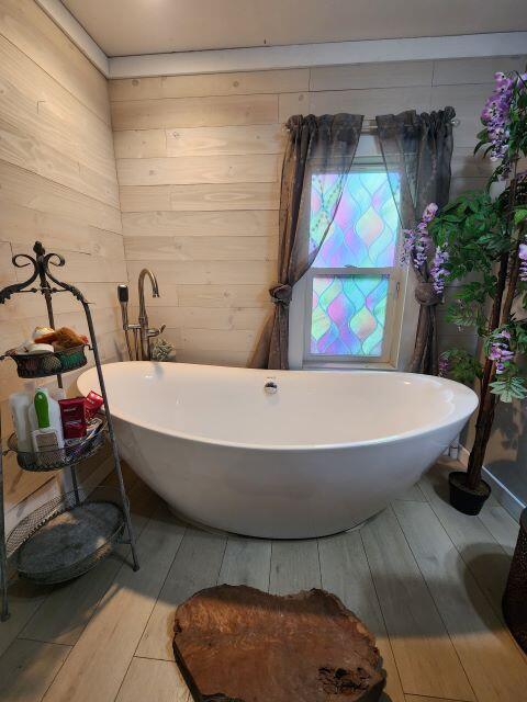 METES & BOUNDS - Residential Lease