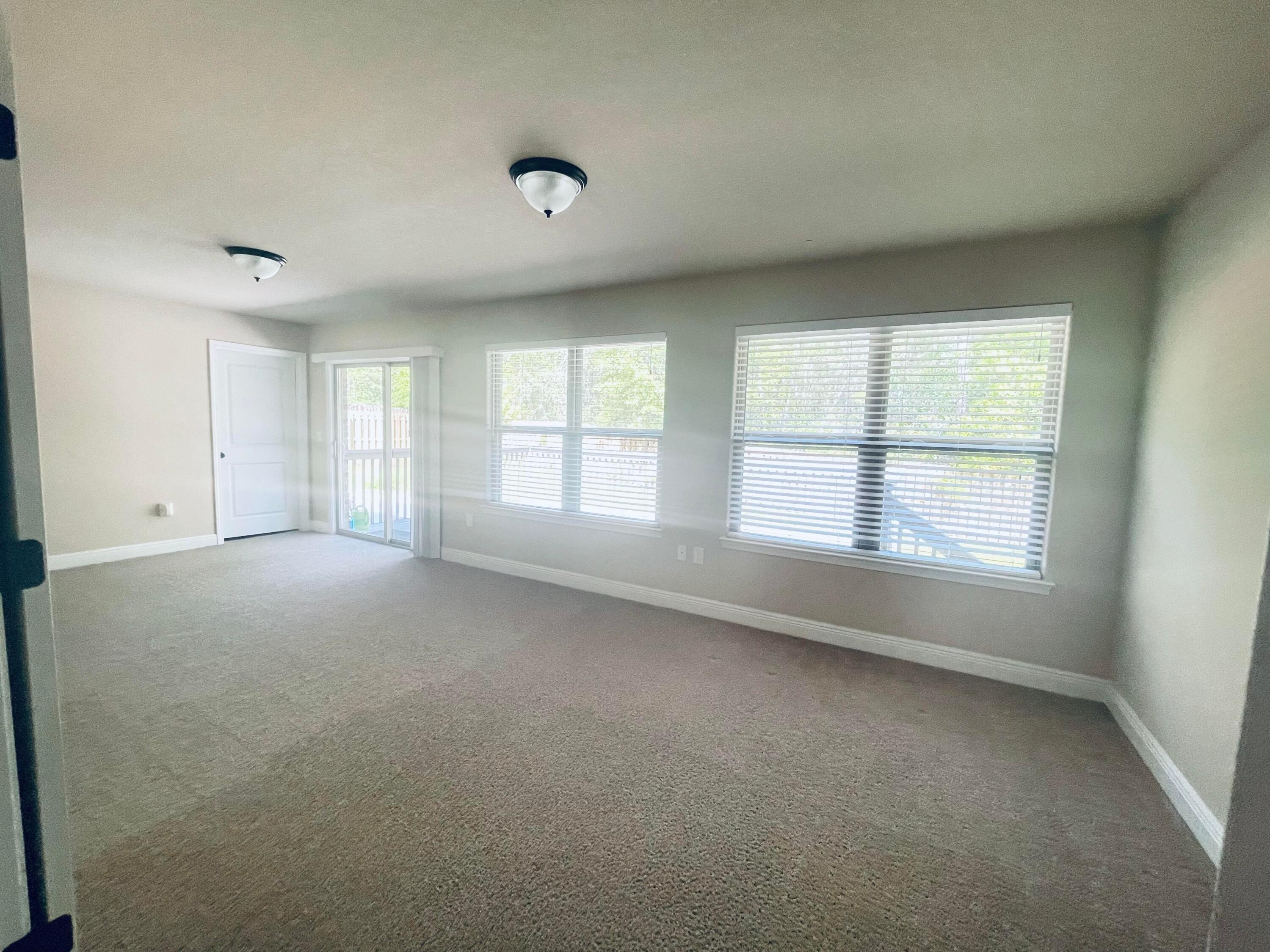 FOX VALLEY - Residential Lease