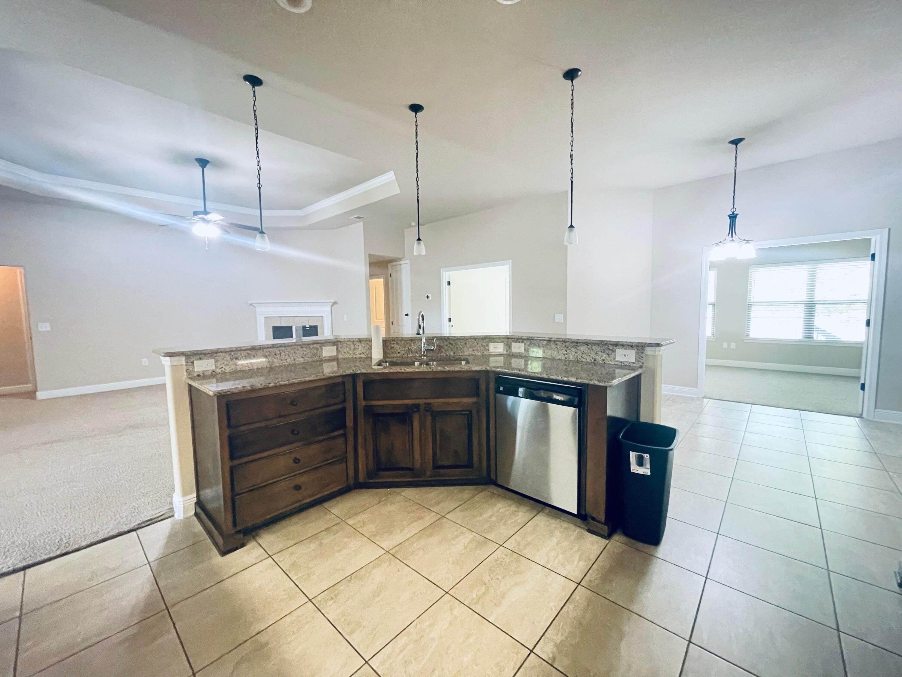 FOX VALLEY - Residential Lease