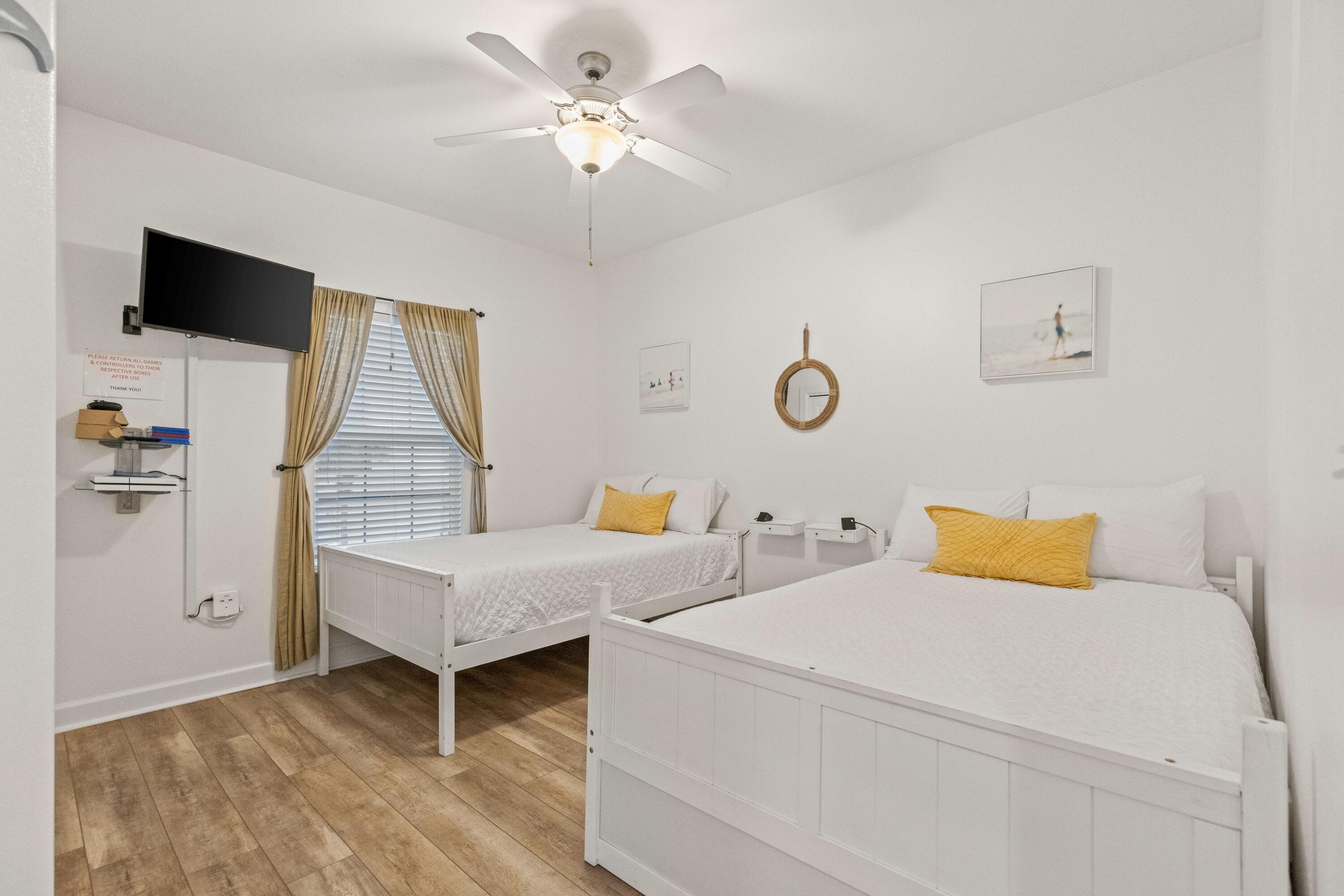 Miramar Palms - Residential