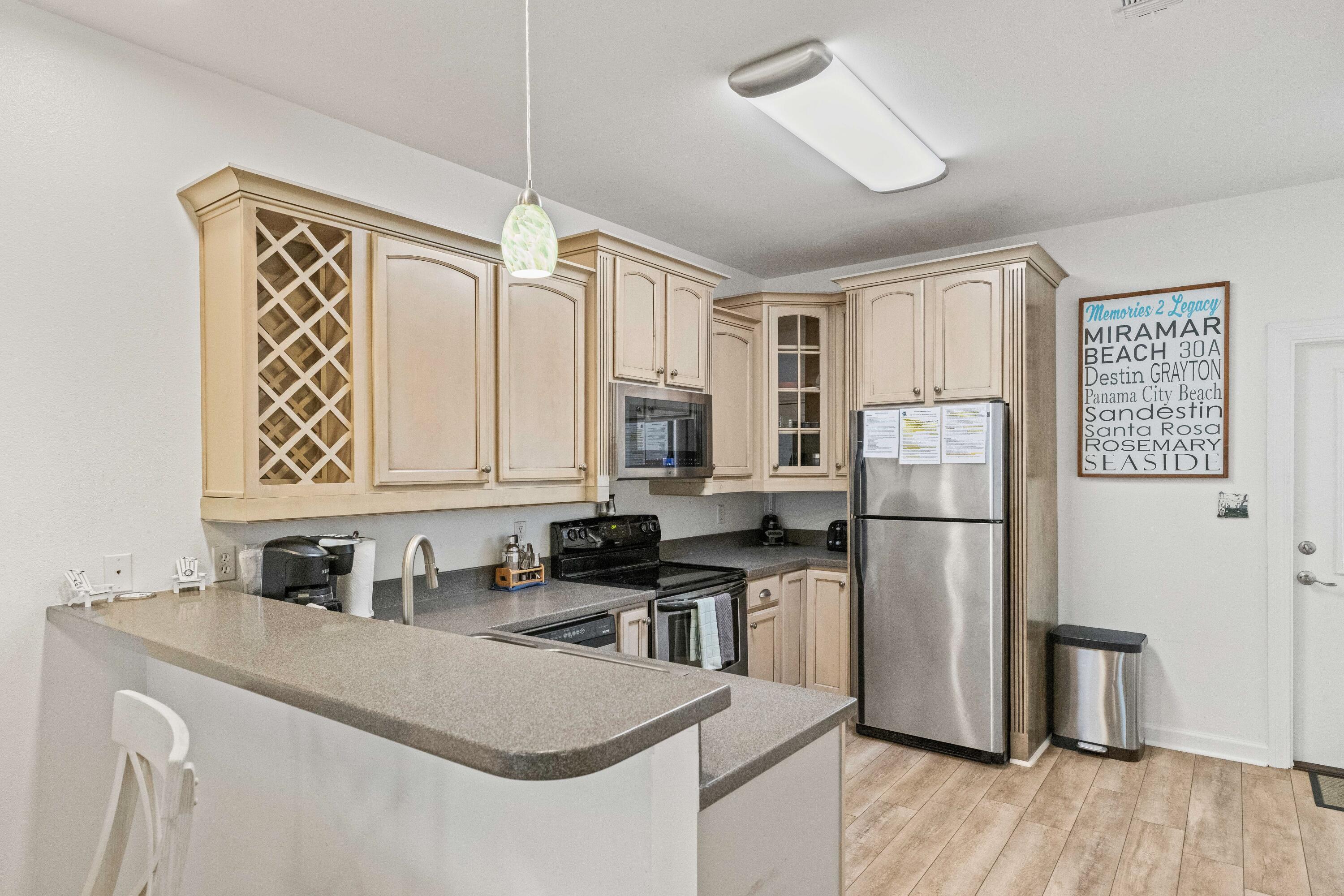 Miramar Palms - Residential