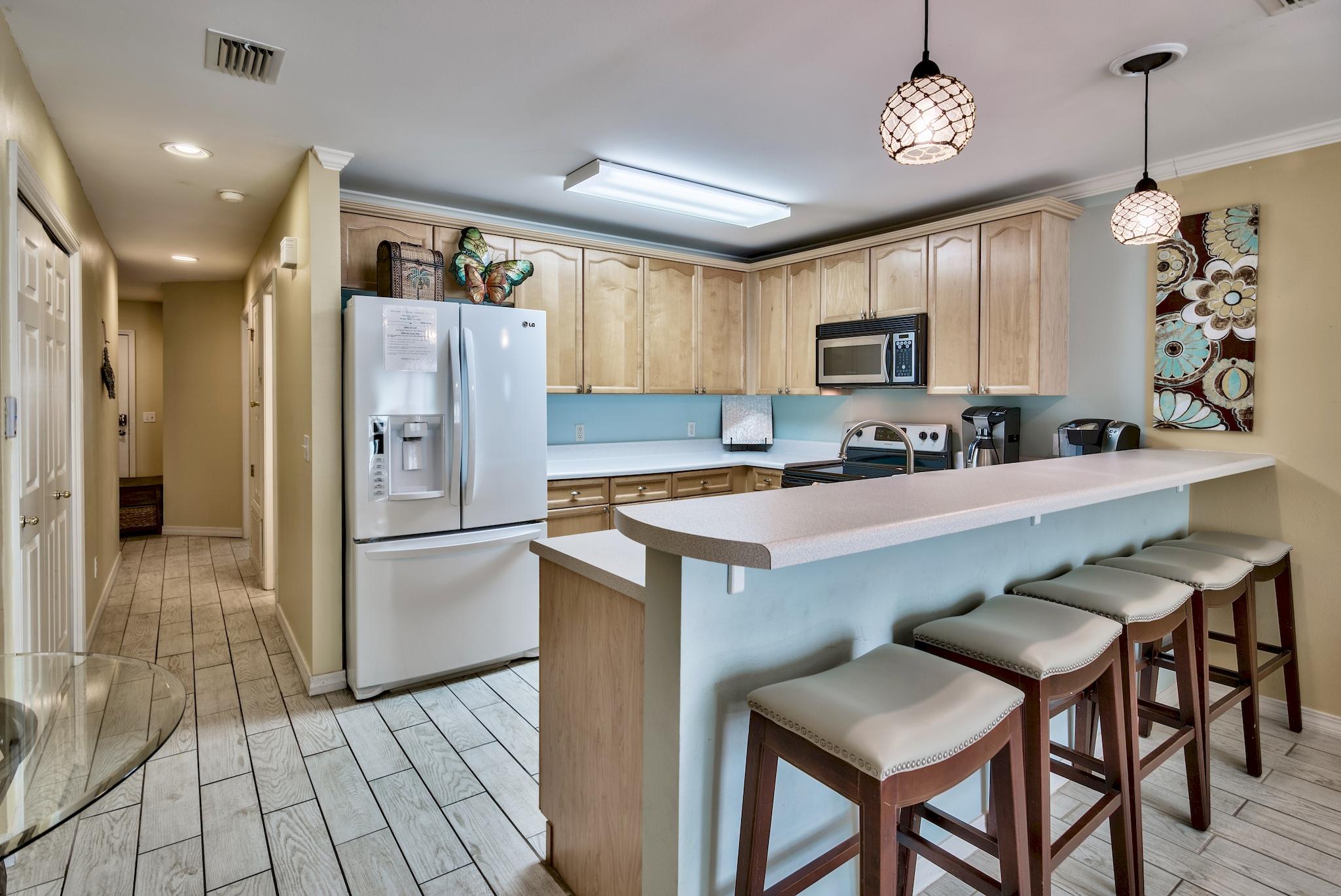 ROYAL SEAESTA - Residential