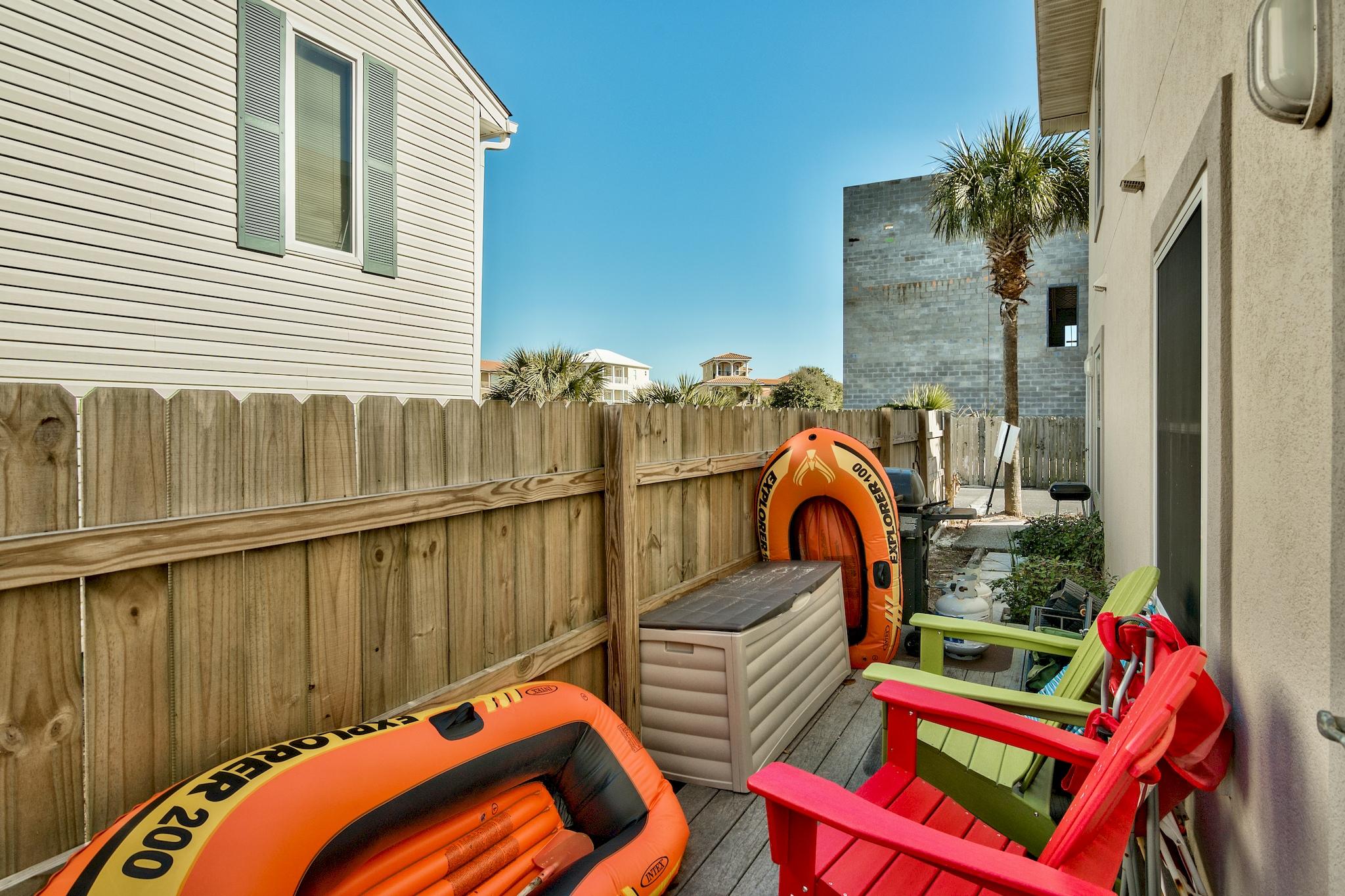 ROYAL SEAESTA - Residential