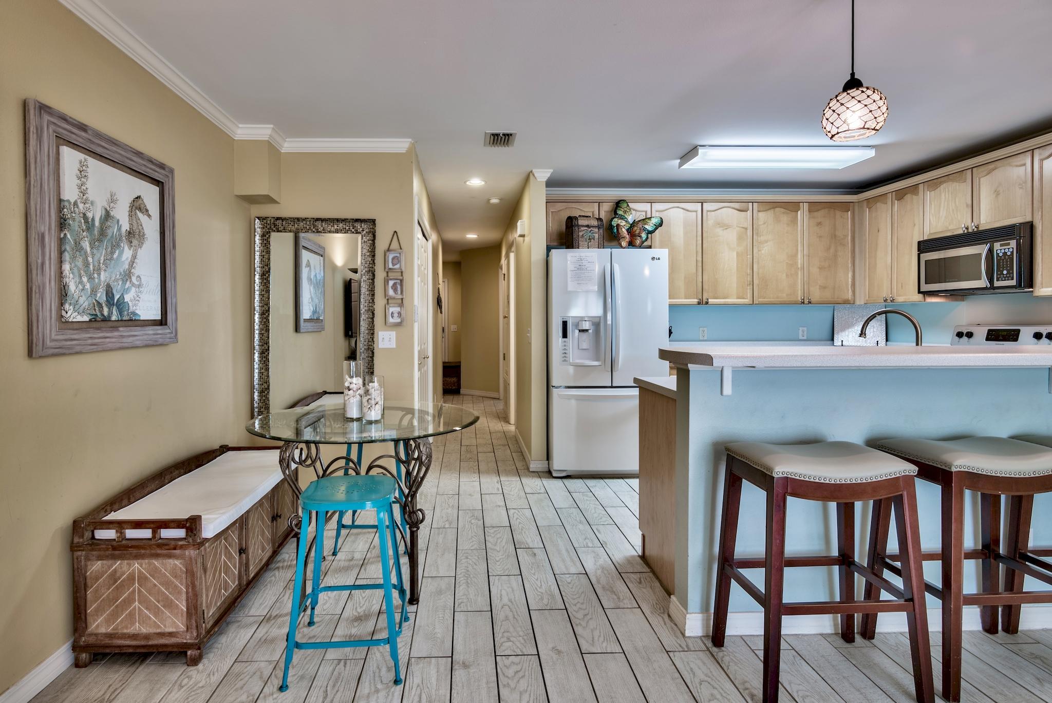 ROYAL SEAESTA - Residential