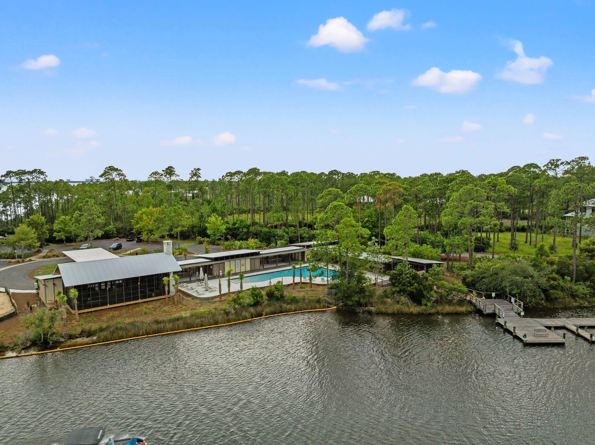 RIVERCAMPS ON CROOKED CREEK - Residential