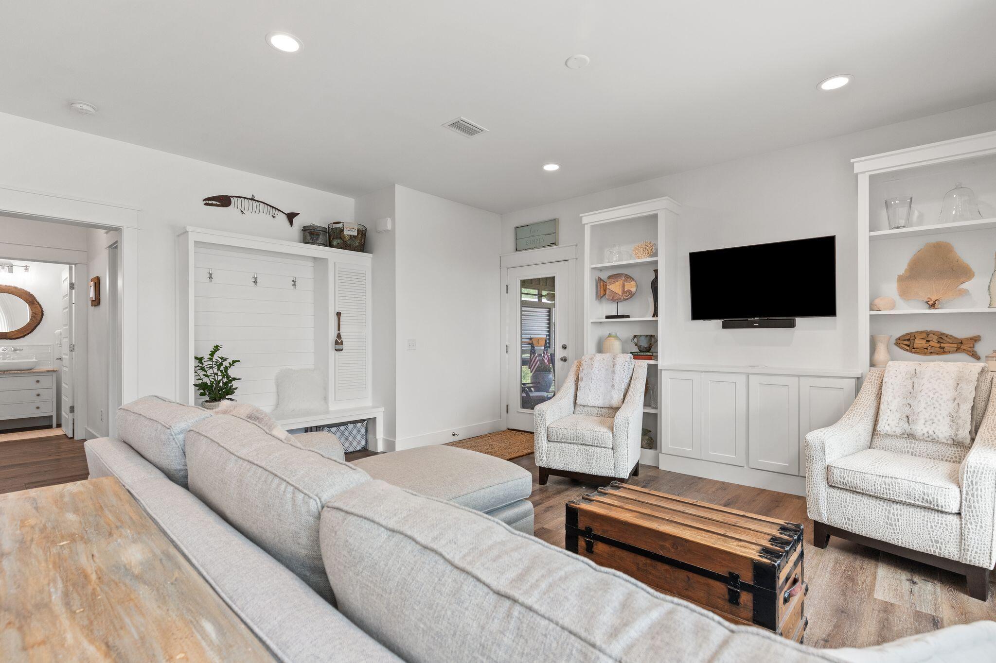 RIVERCAMPS ON CROOKED CREEK - Residential