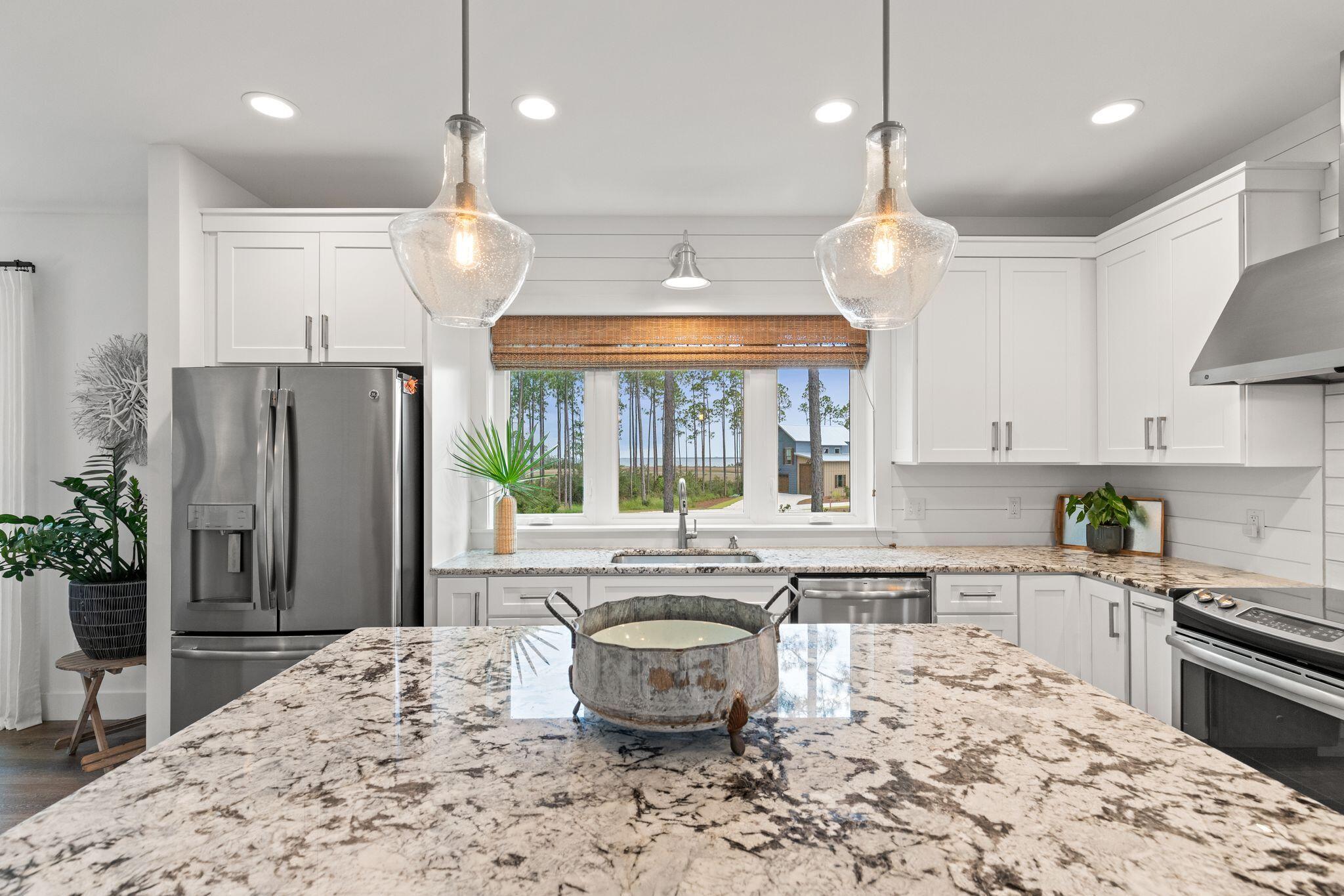 RIVERCAMPS ON CROOKED CREEK - Residential