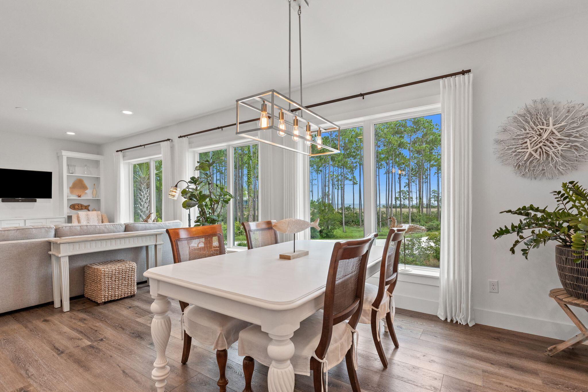 RIVERCAMPS ON CROOKED CREEK - Residential