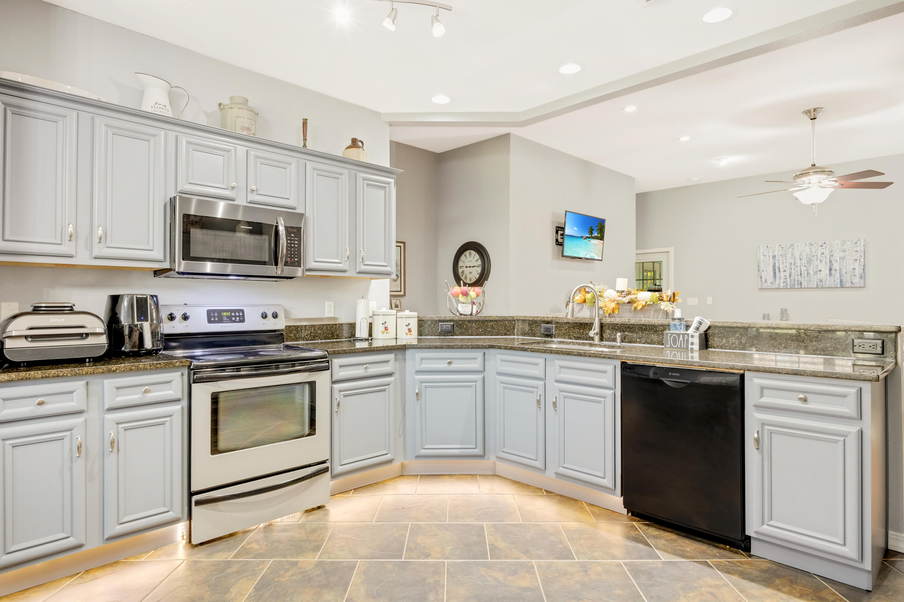 ALAQUA UNREC - Residential