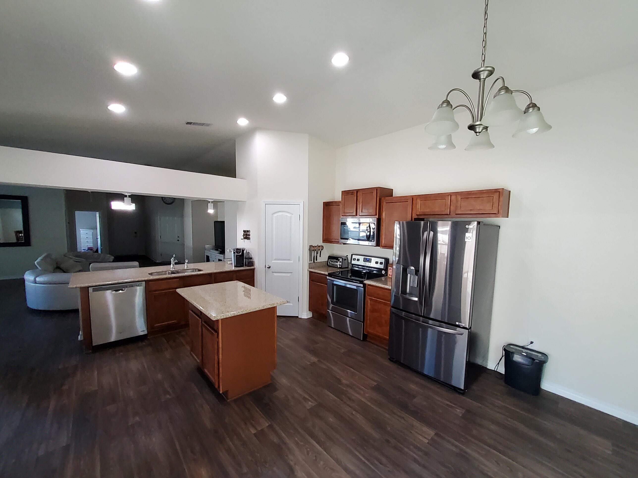 NAVARRE S/D 1ST ADDN - Residential