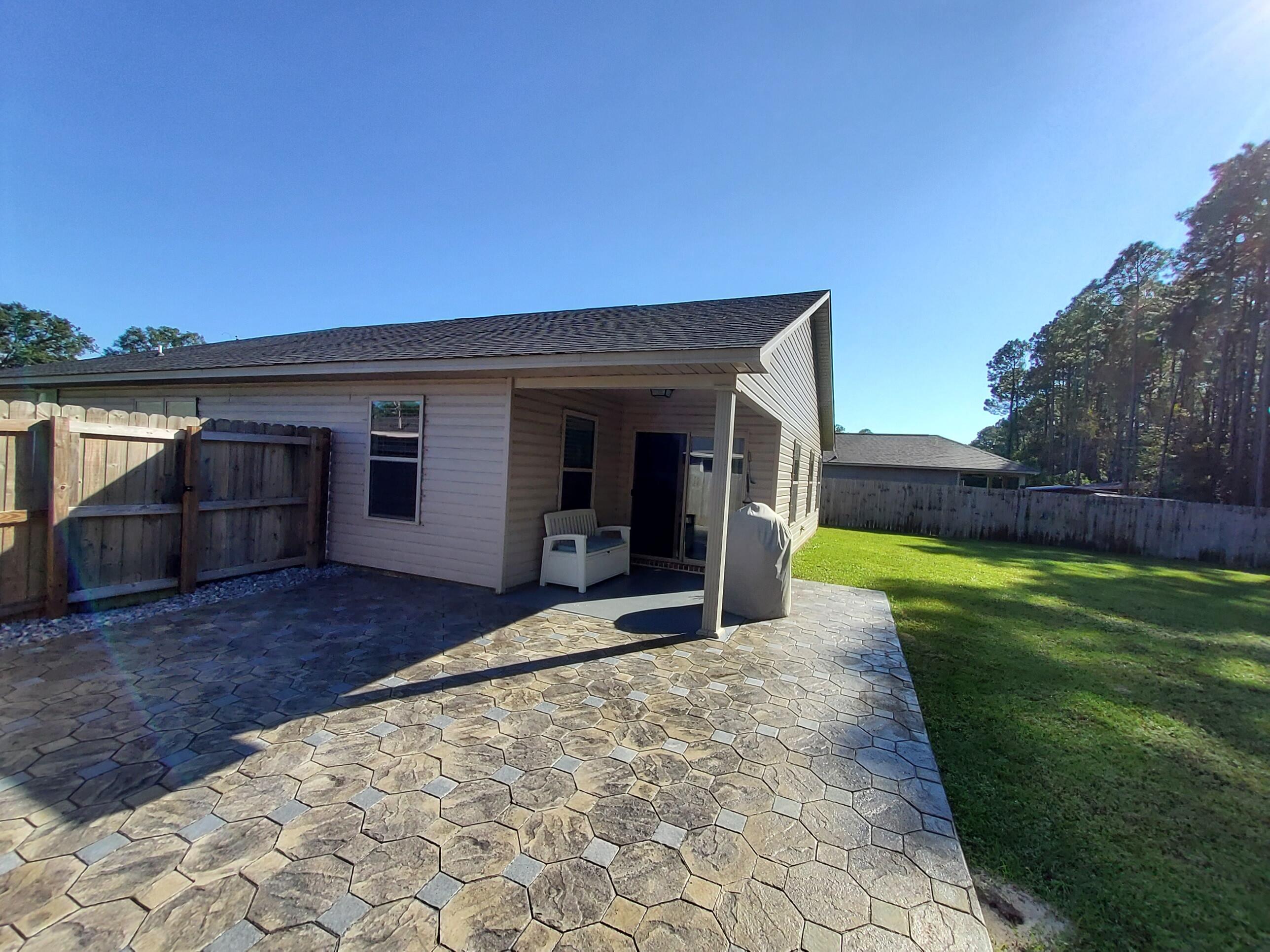 NAVARRE S/D 1ST ADDN - Residential