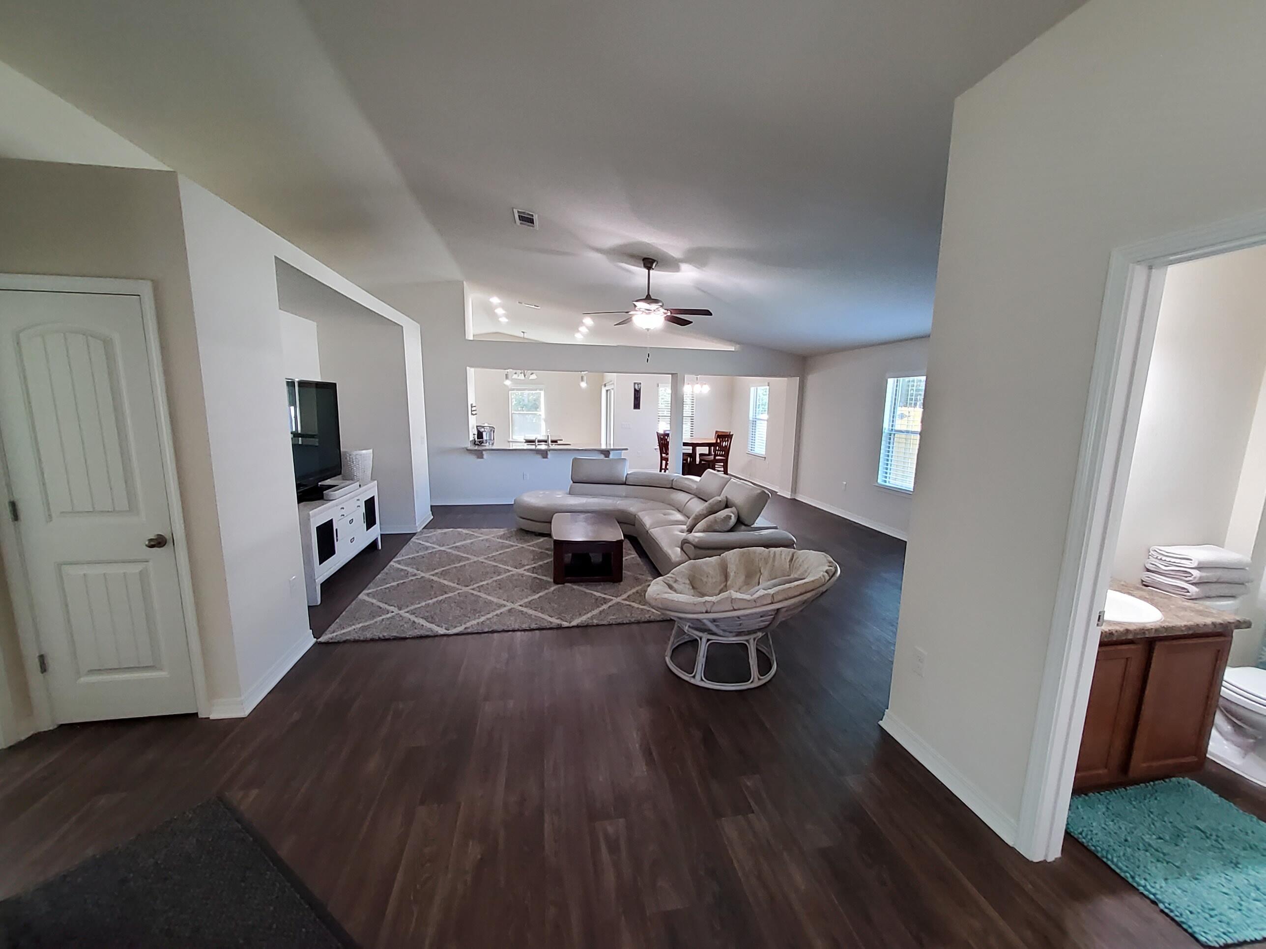 NAVARRE S/D 1ST ADDN - Residential