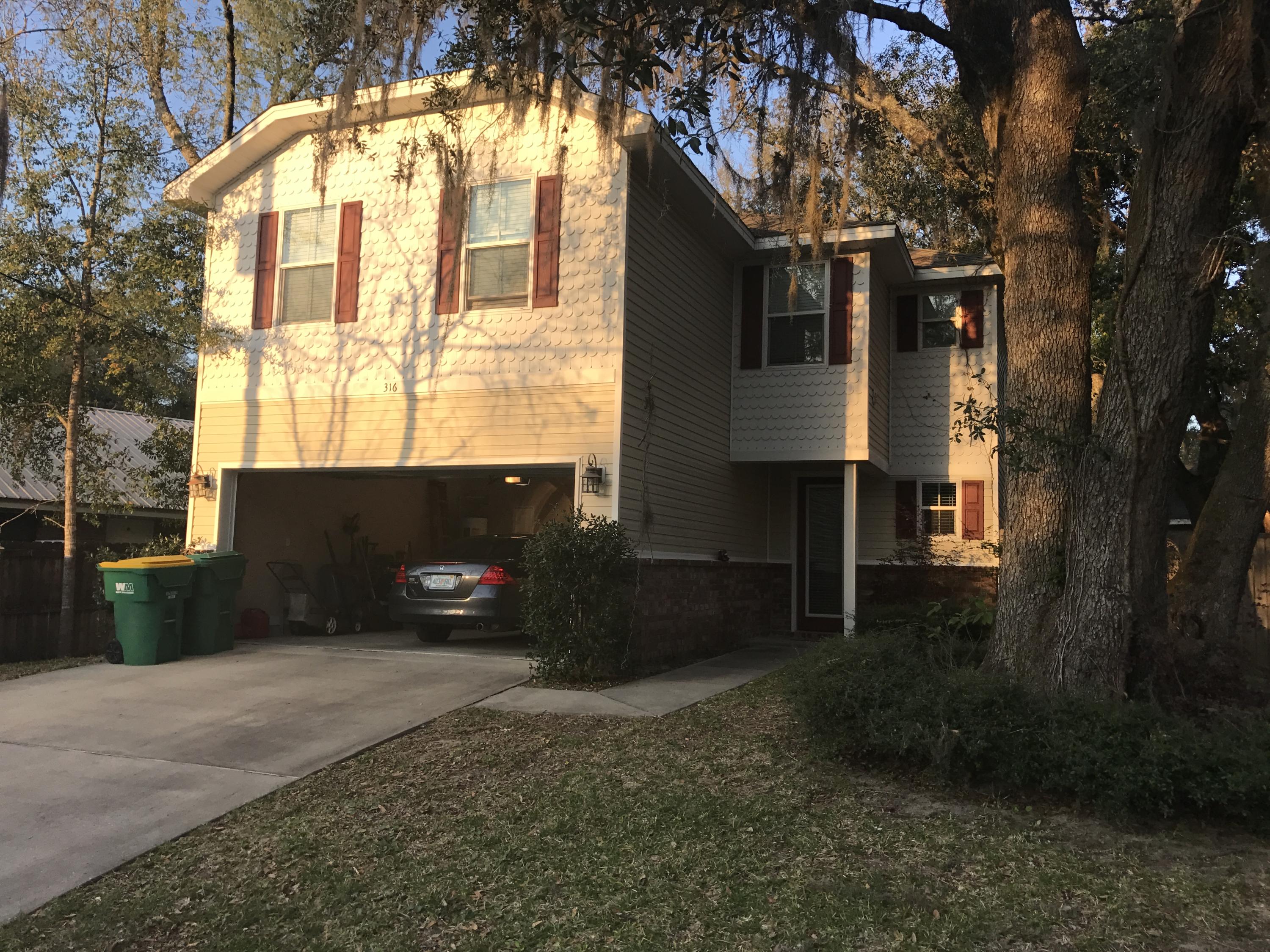 ARKIE & J E ALLEN S/D - Residential