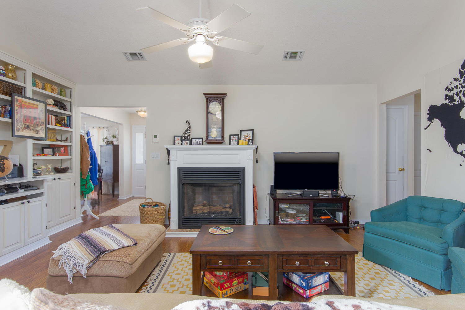 COUNTRY CLUB ESTATES 1 OF CRESTVIEW - Residential