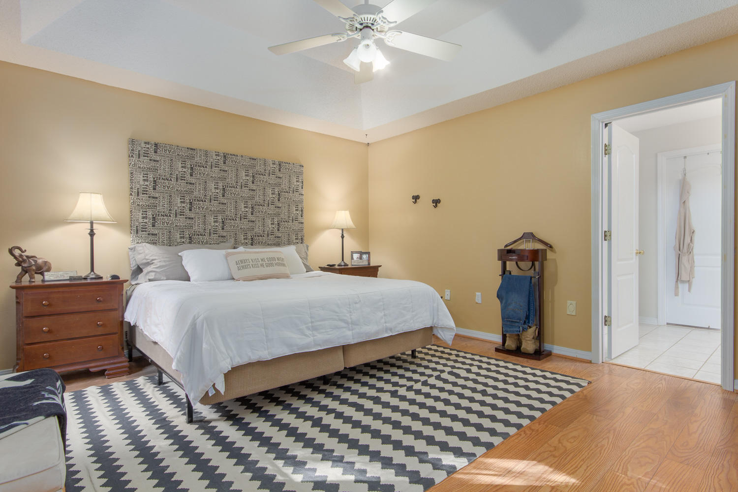 COUNTRY CLUB ESTATES 1 OF CRESTVIEW - Residential