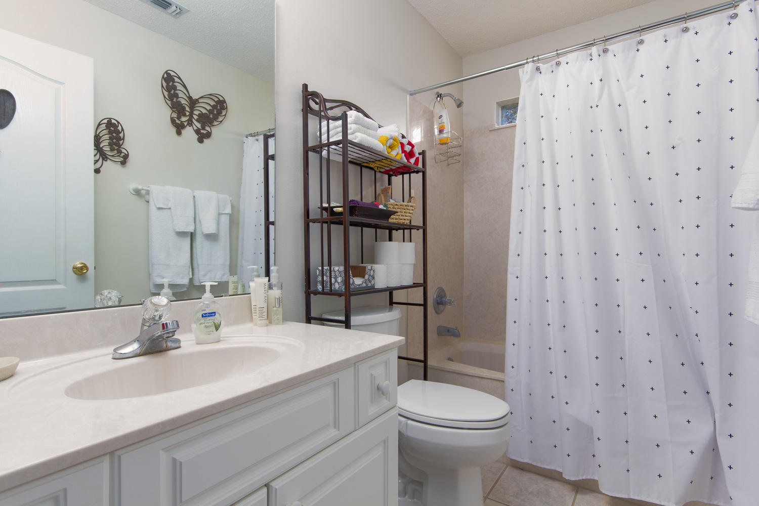 COUNTRY CLUB ESTATES 1 OF CRESTVIEW - Residential