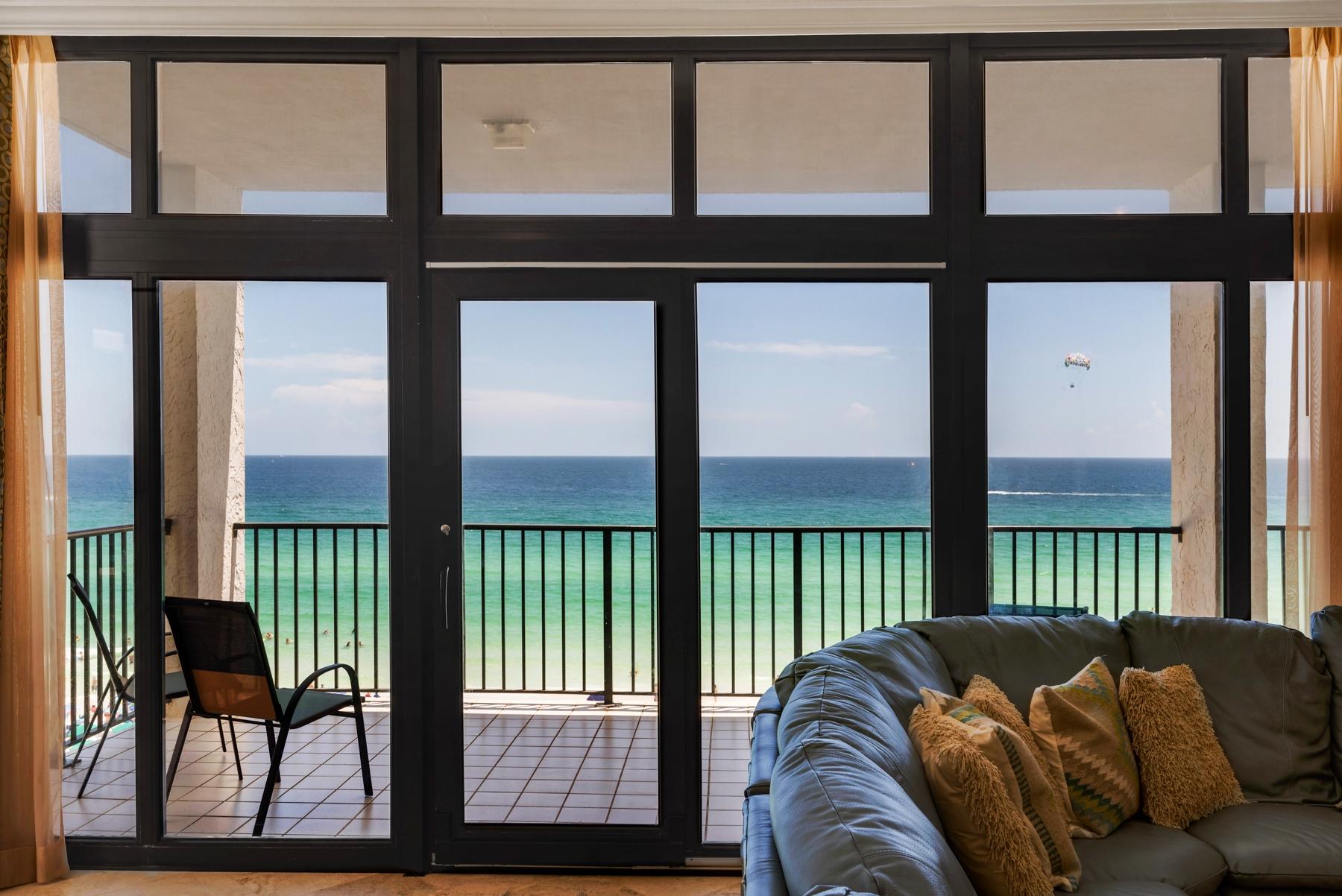 REGENCY TOWERS - Residential