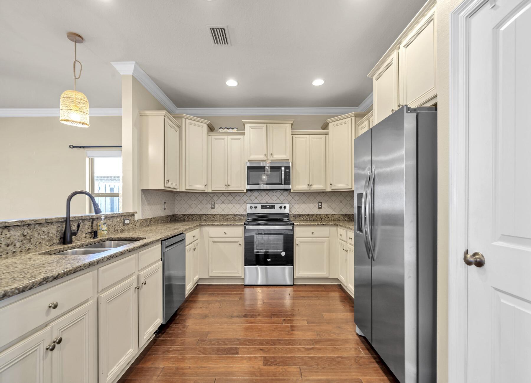 PEACH CREEK PH 1 - Residential Lease